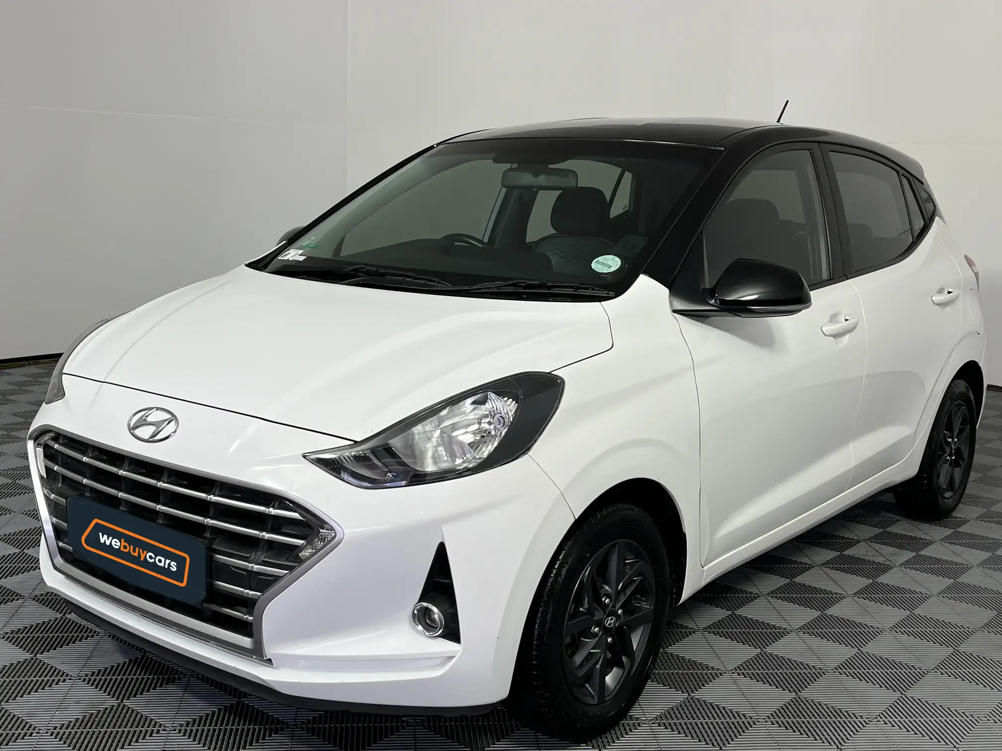 2023 Hyundai i10