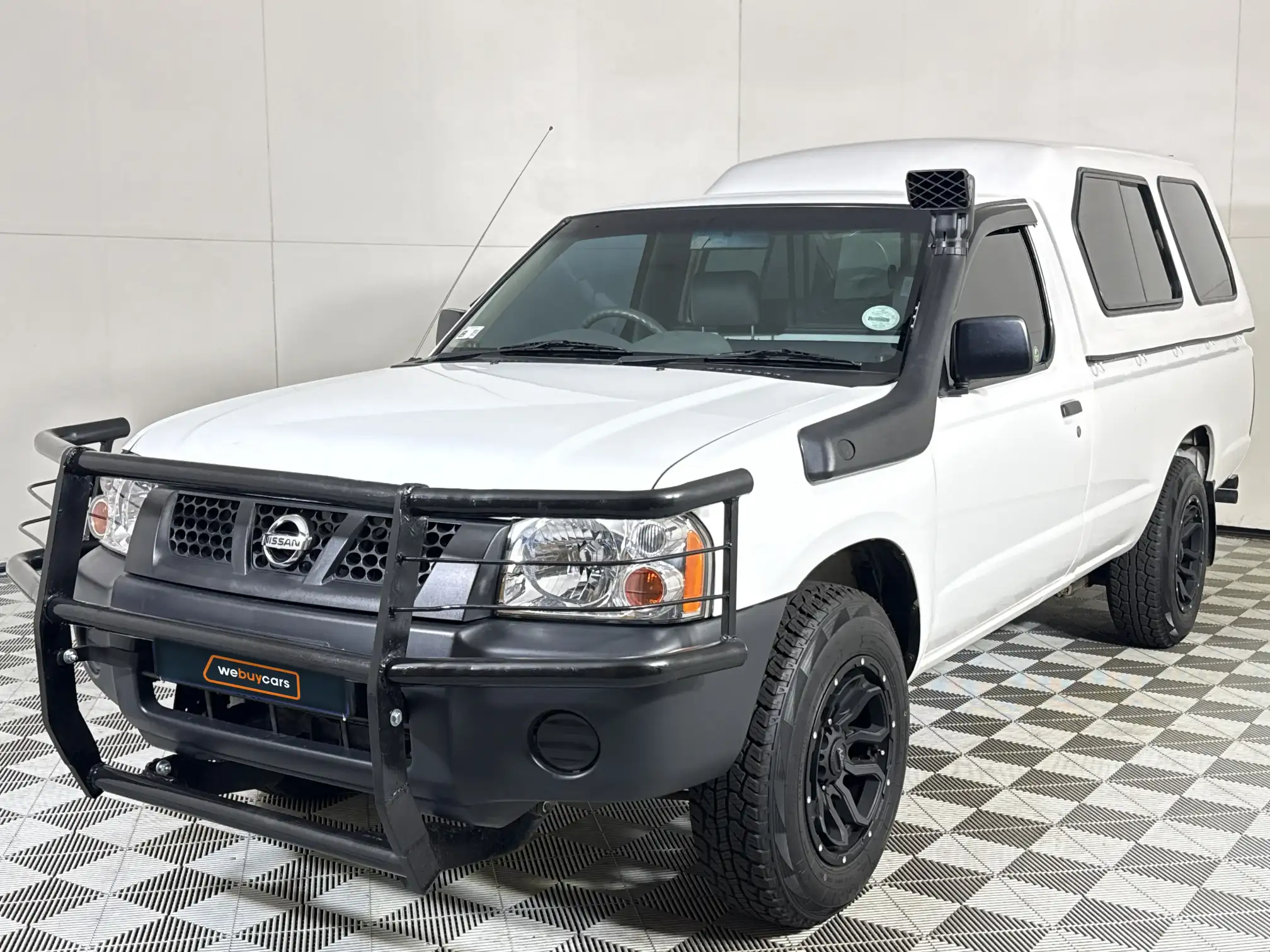 2016 Nissan Hardbody