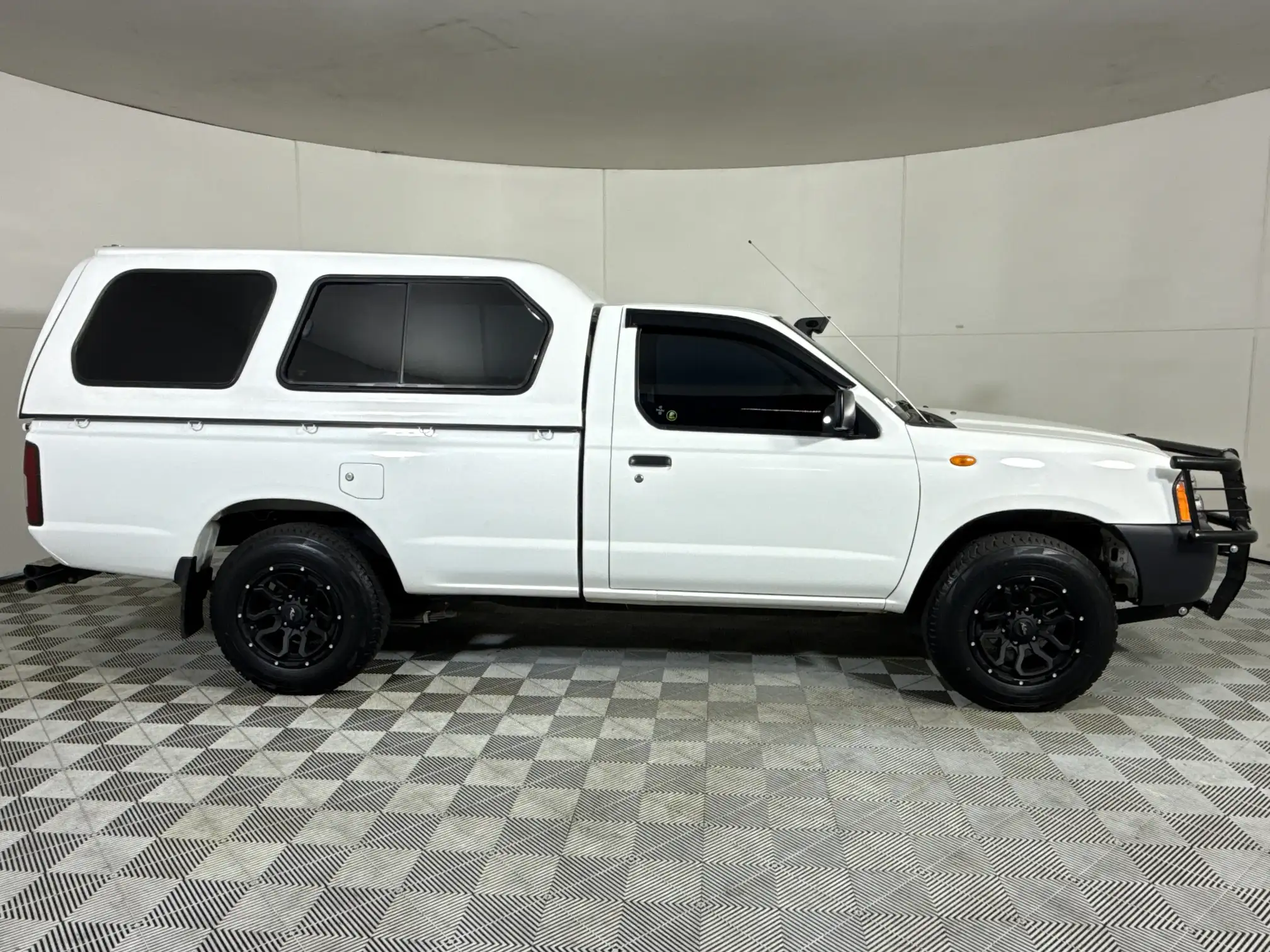 Nissan Hardbody