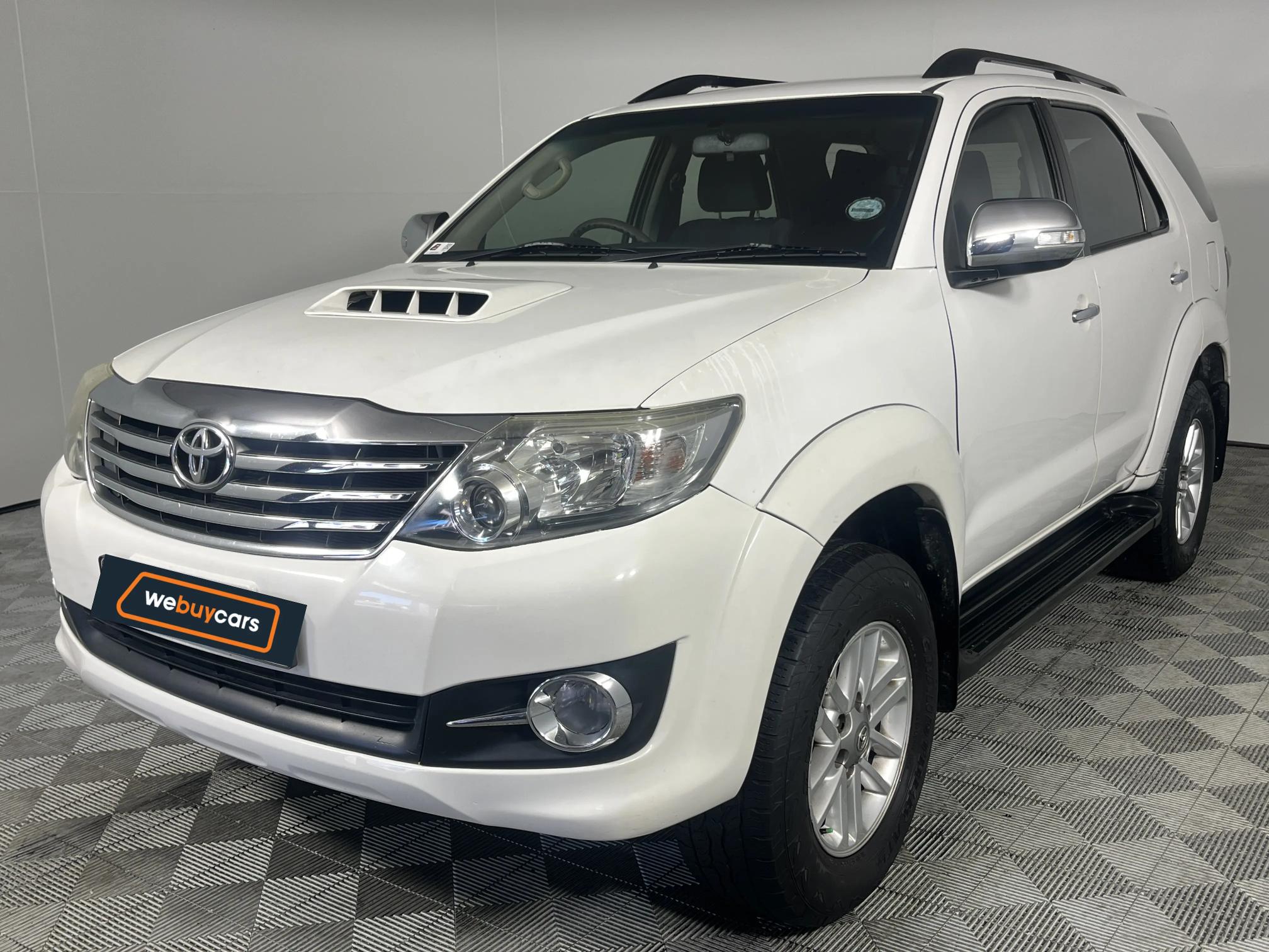 Toyota Fortuner III 2.5 D-4D VNT Raised Body