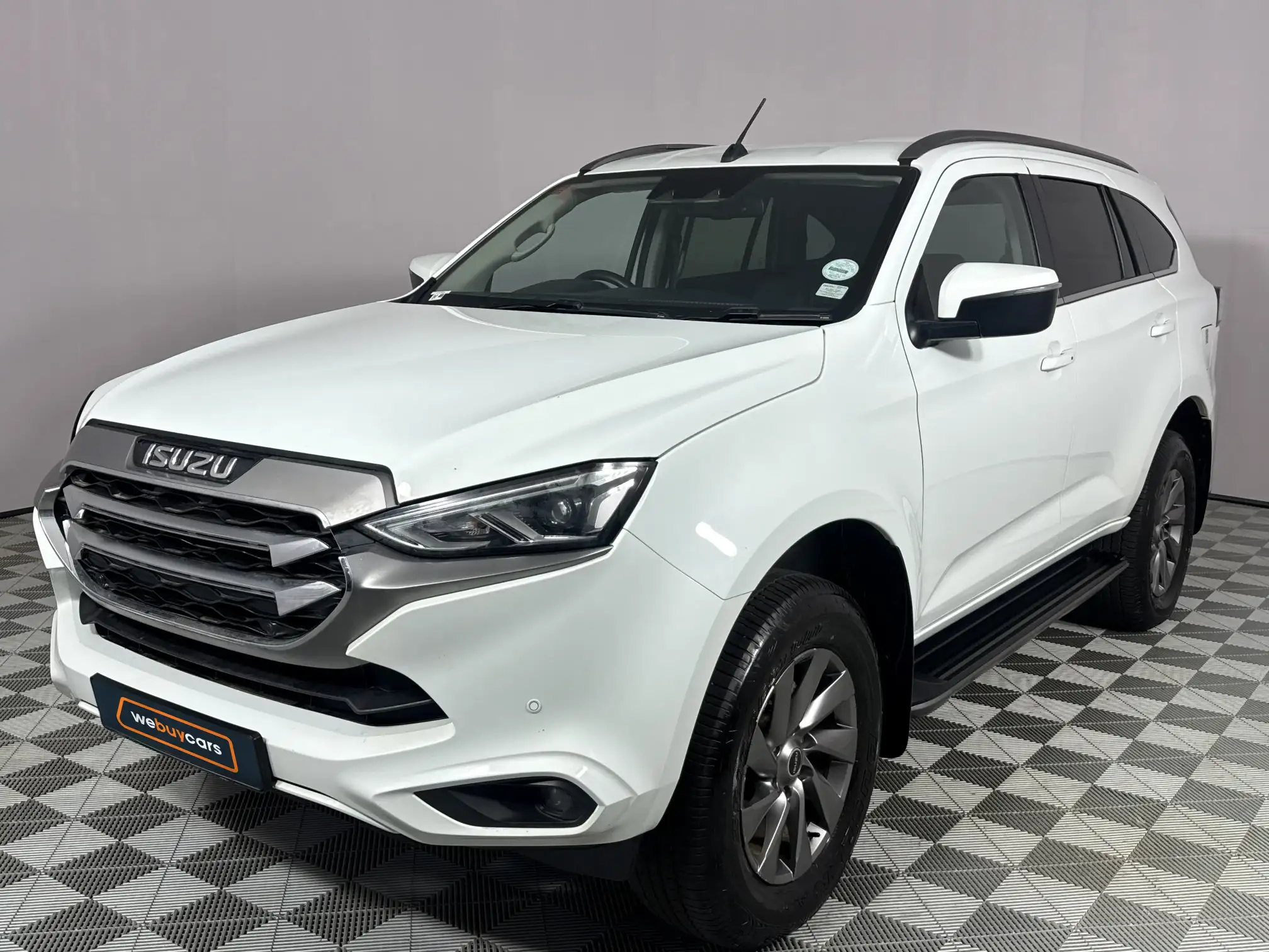 2023 Isuzu MU-X