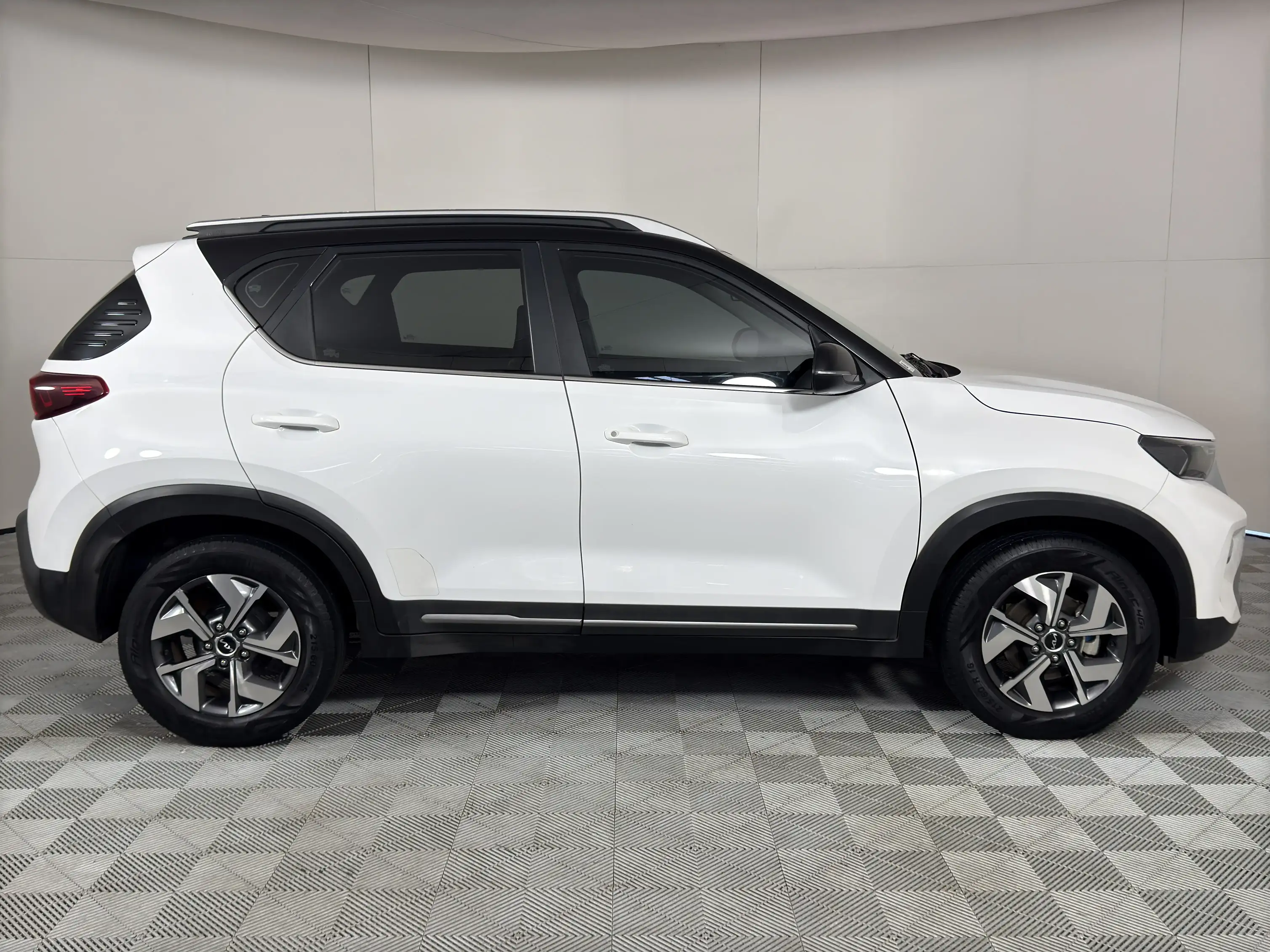 KIA Sonet