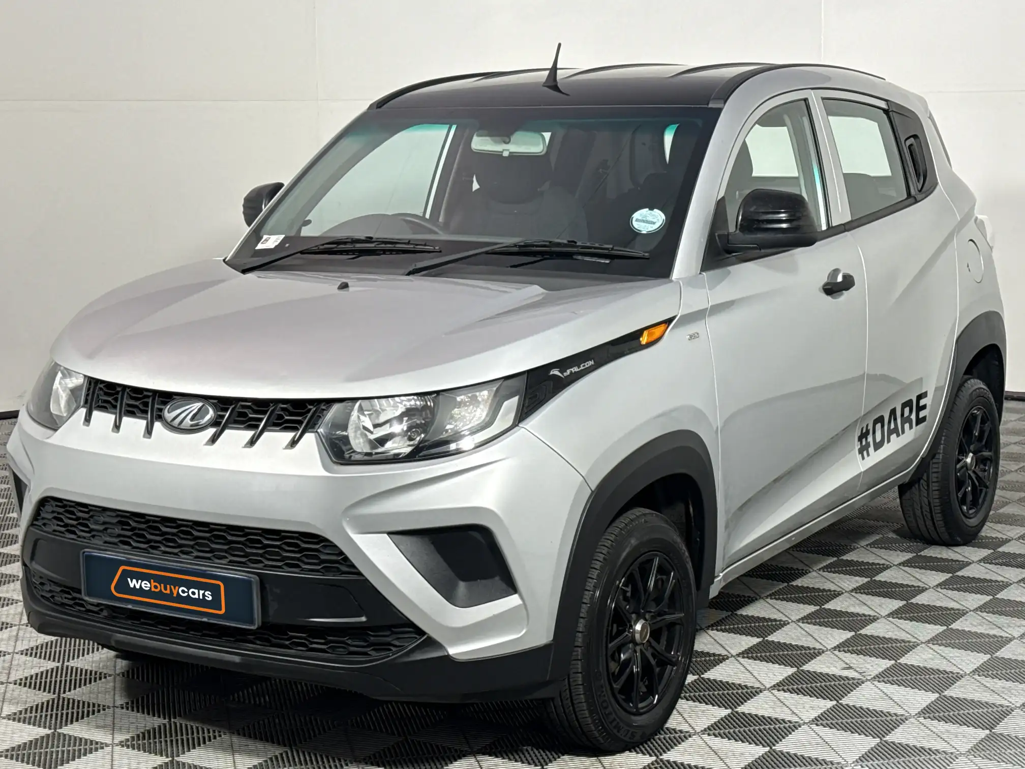 2021 Mahindra KUV 100