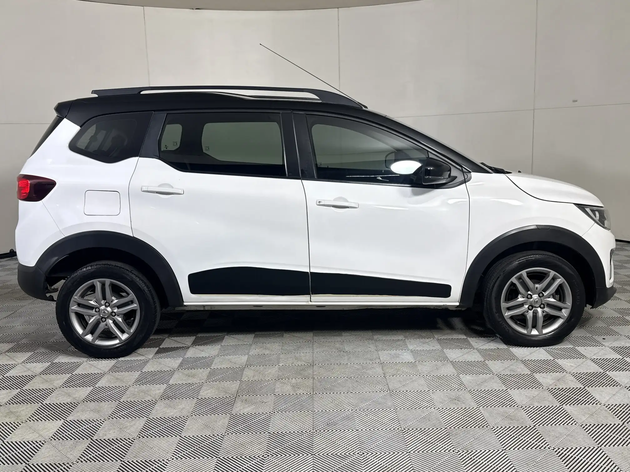 Renault Triber