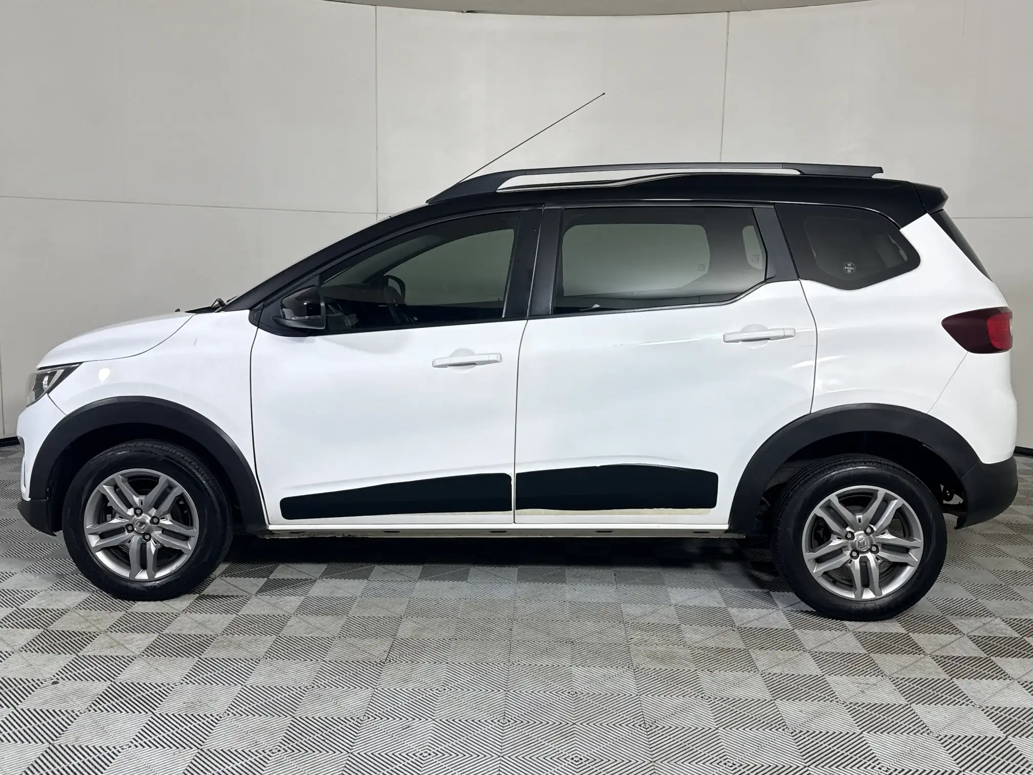 Renault Triber