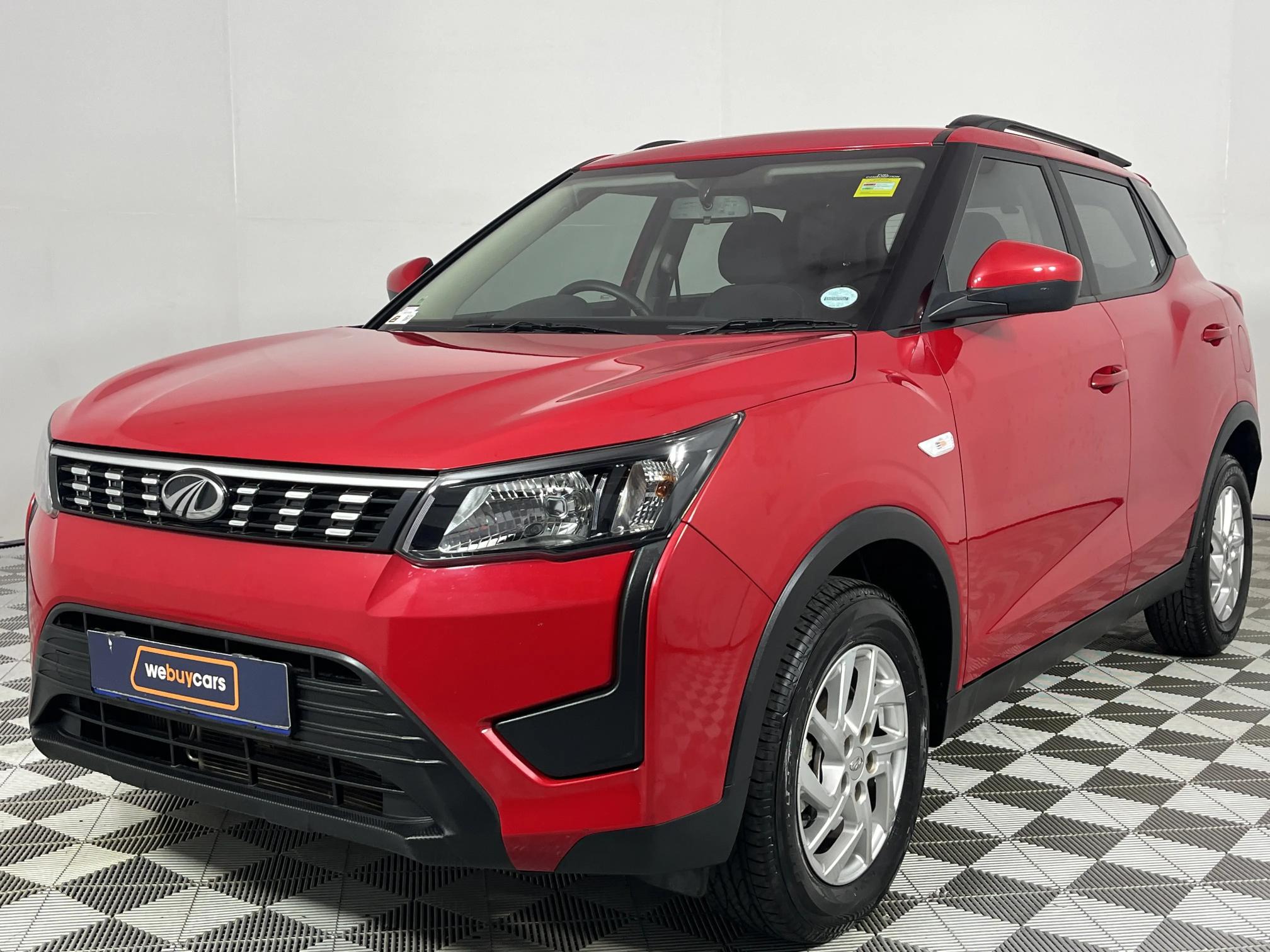 Mahindra XUV 300 1.2T (W6)