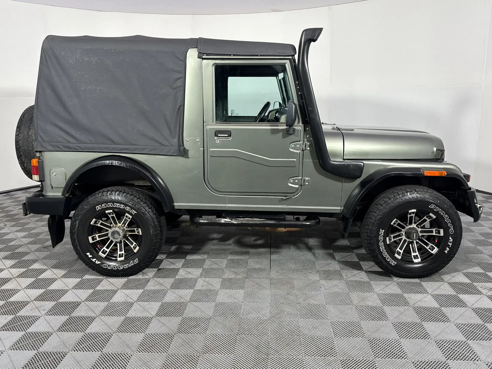 Mahindra Thar