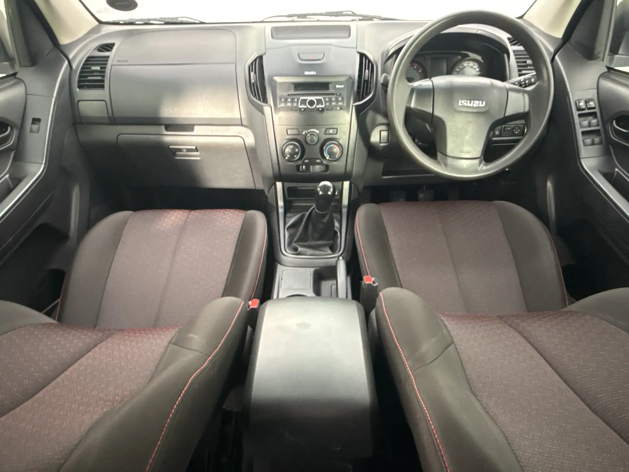 Isuzu D-MAX