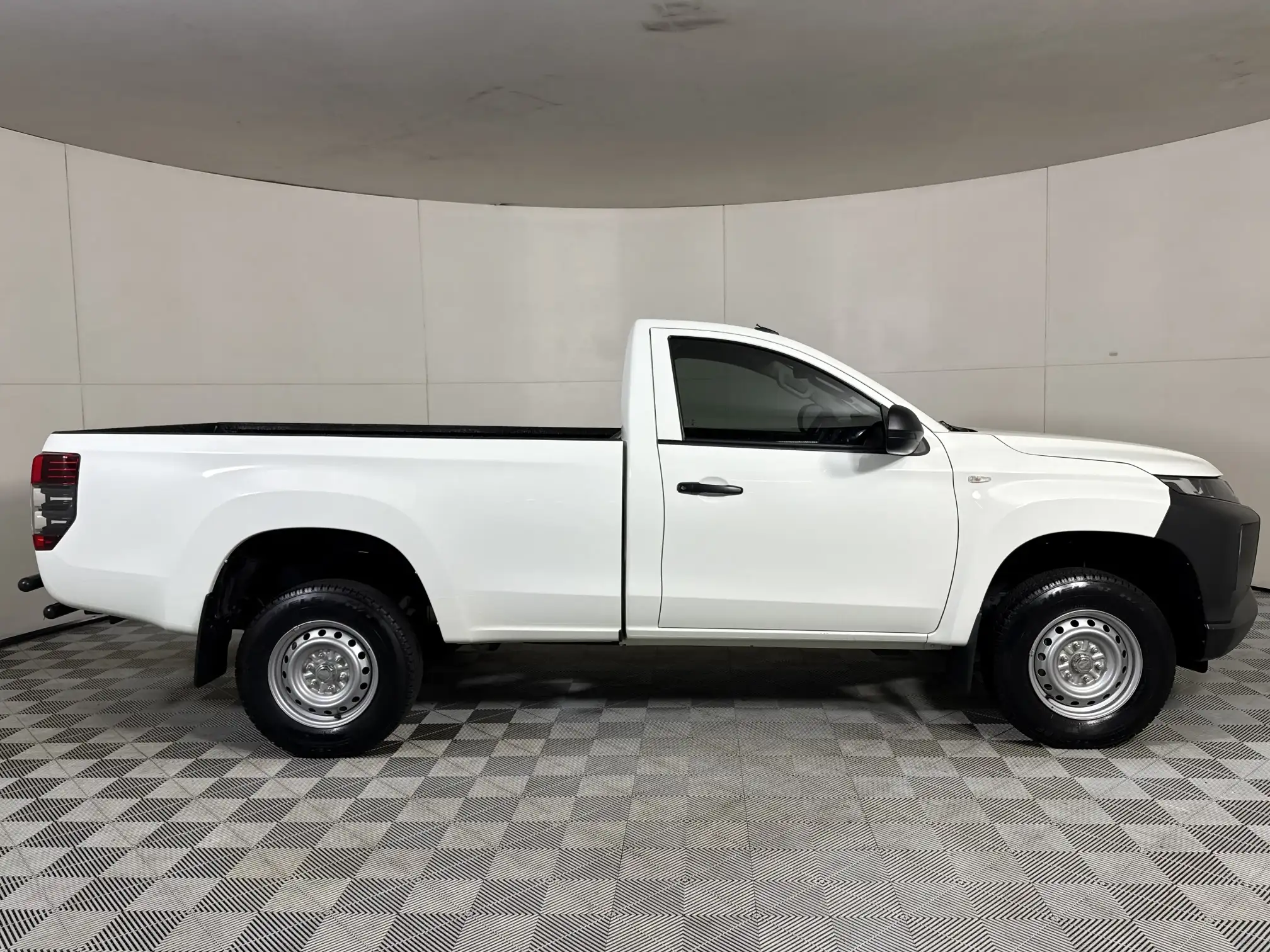 Mitsubishi Triton