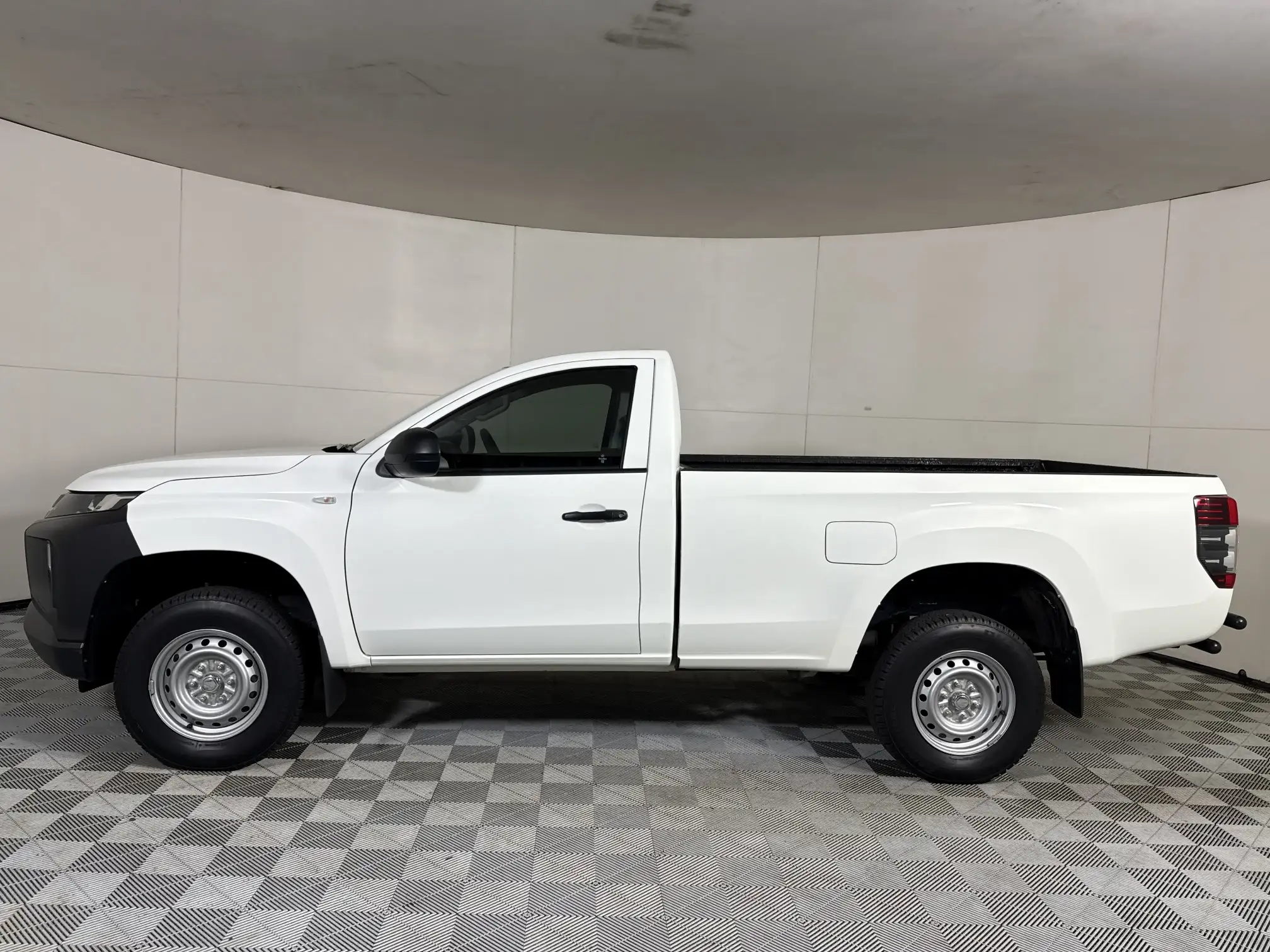 Mitsubishi Triton