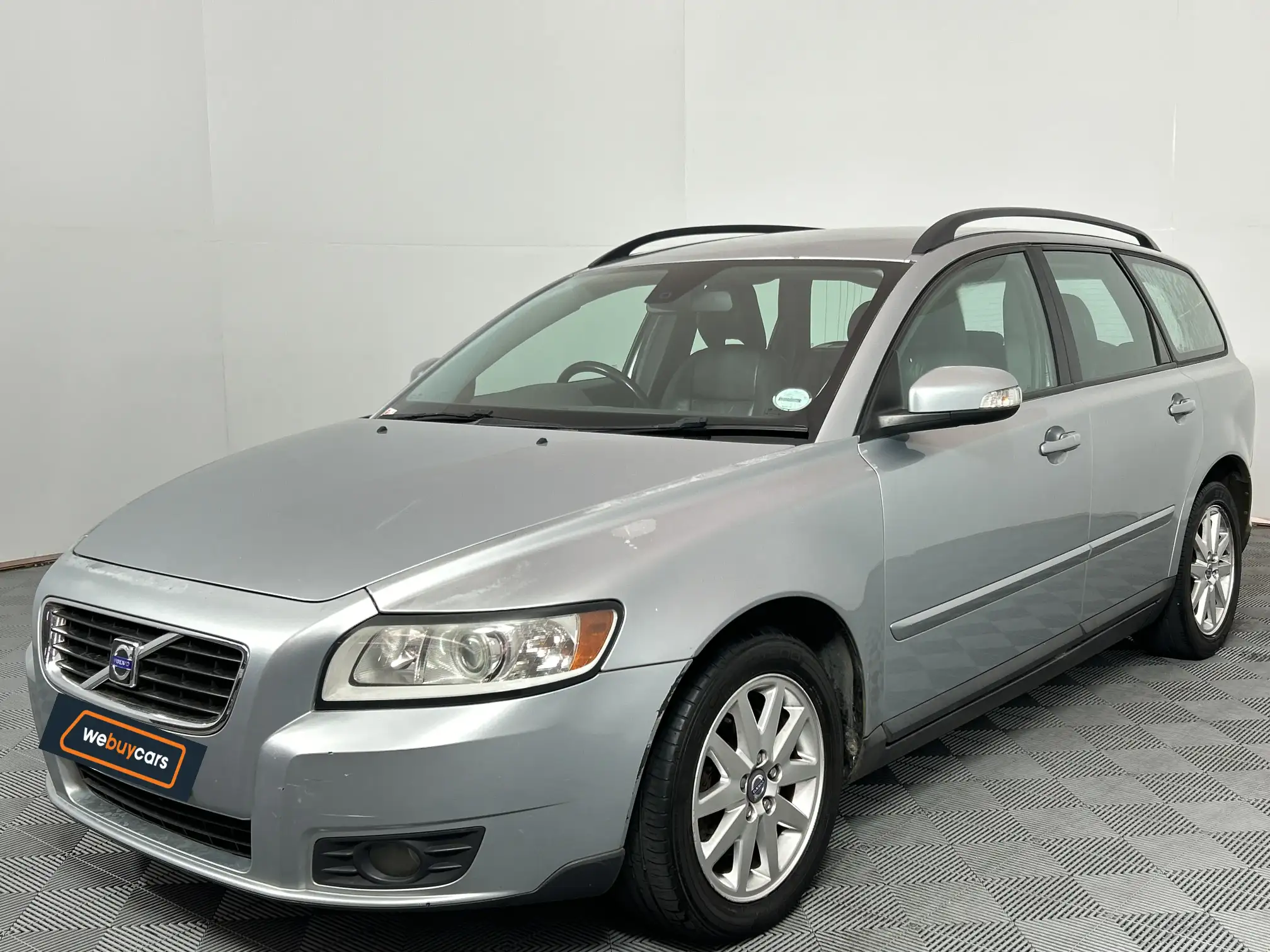 Volvo V50