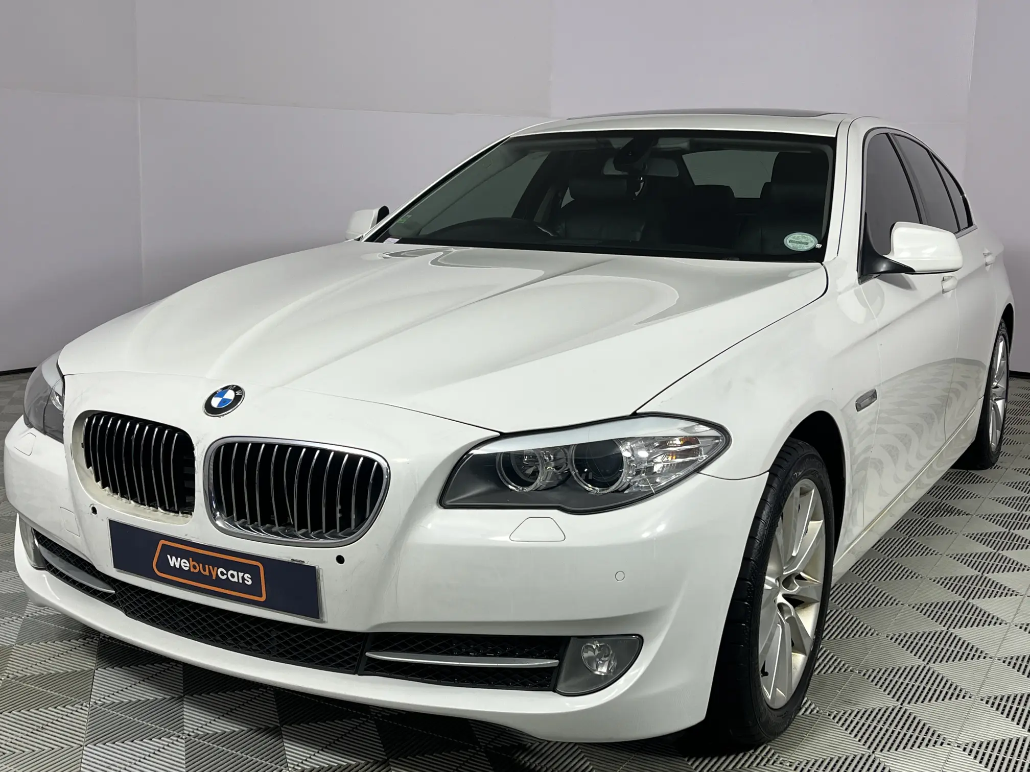 2012 BMW 5 Series 520i Auto Innovations (F10)