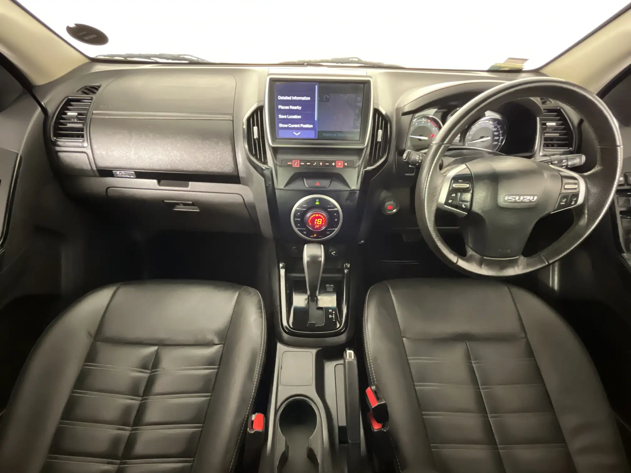 Isuzu MU-X
