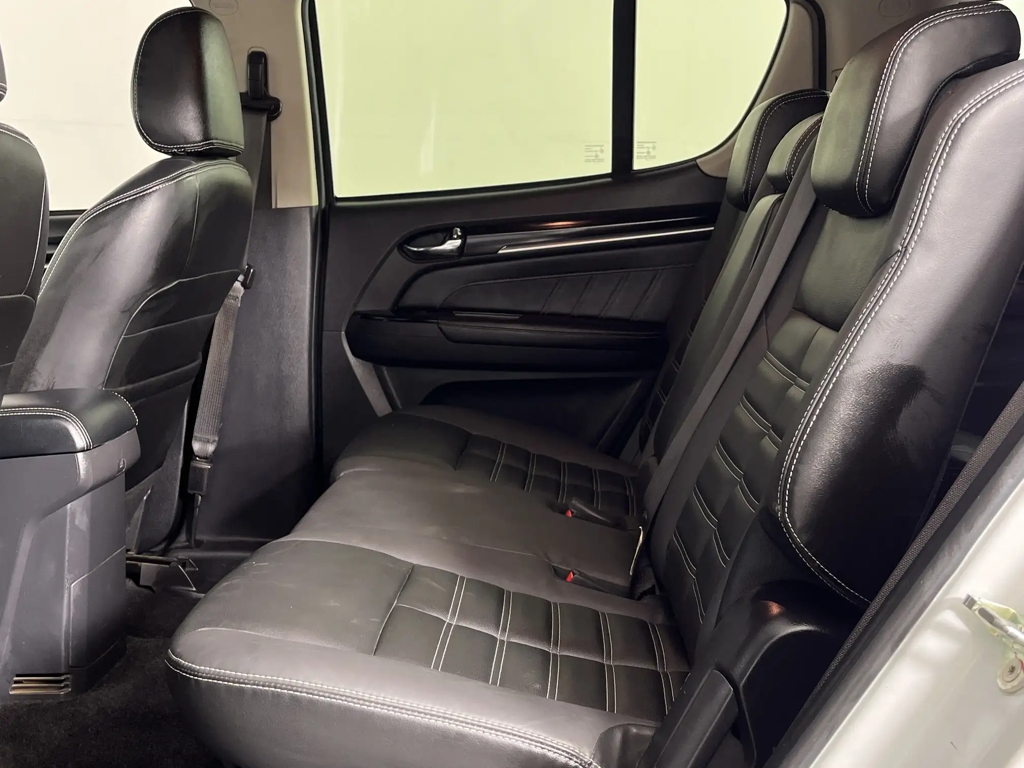 Isuzu MU-X