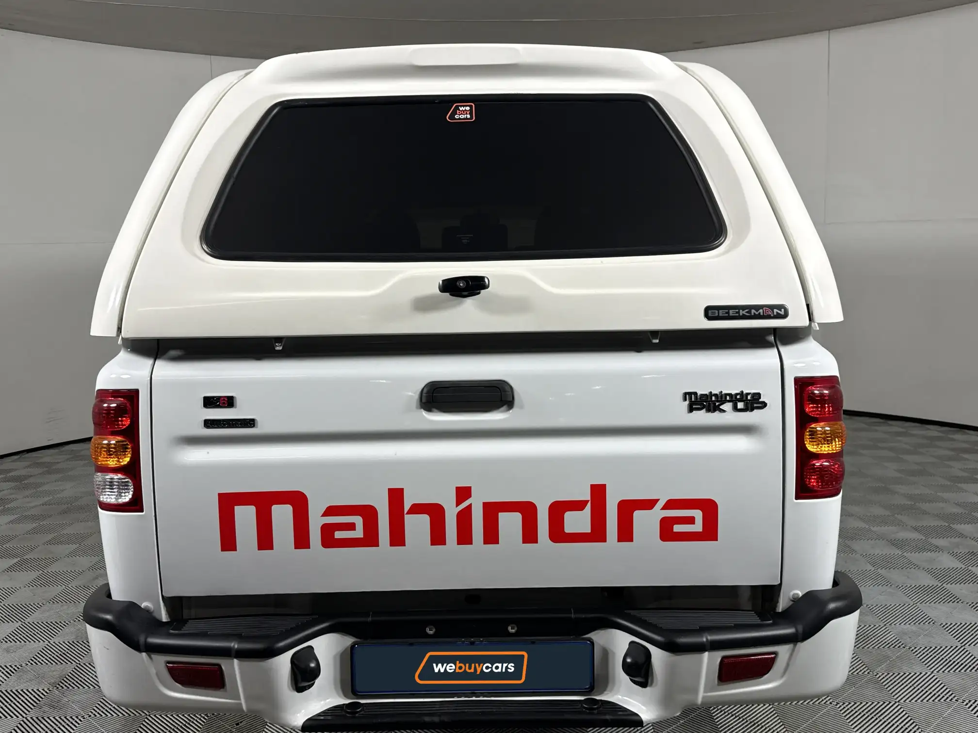 Mahindra PIK UP