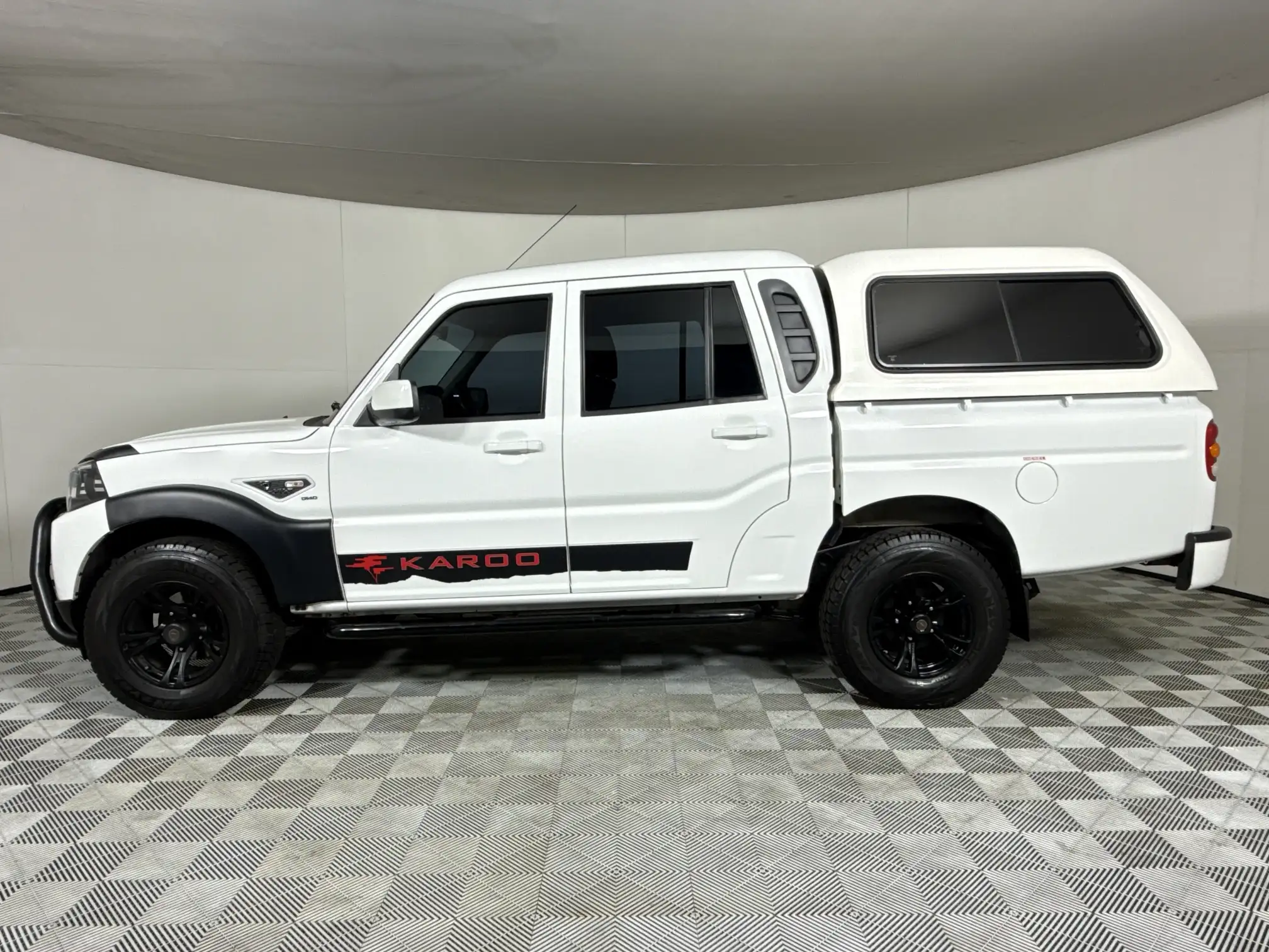 Mahindra PIK UP