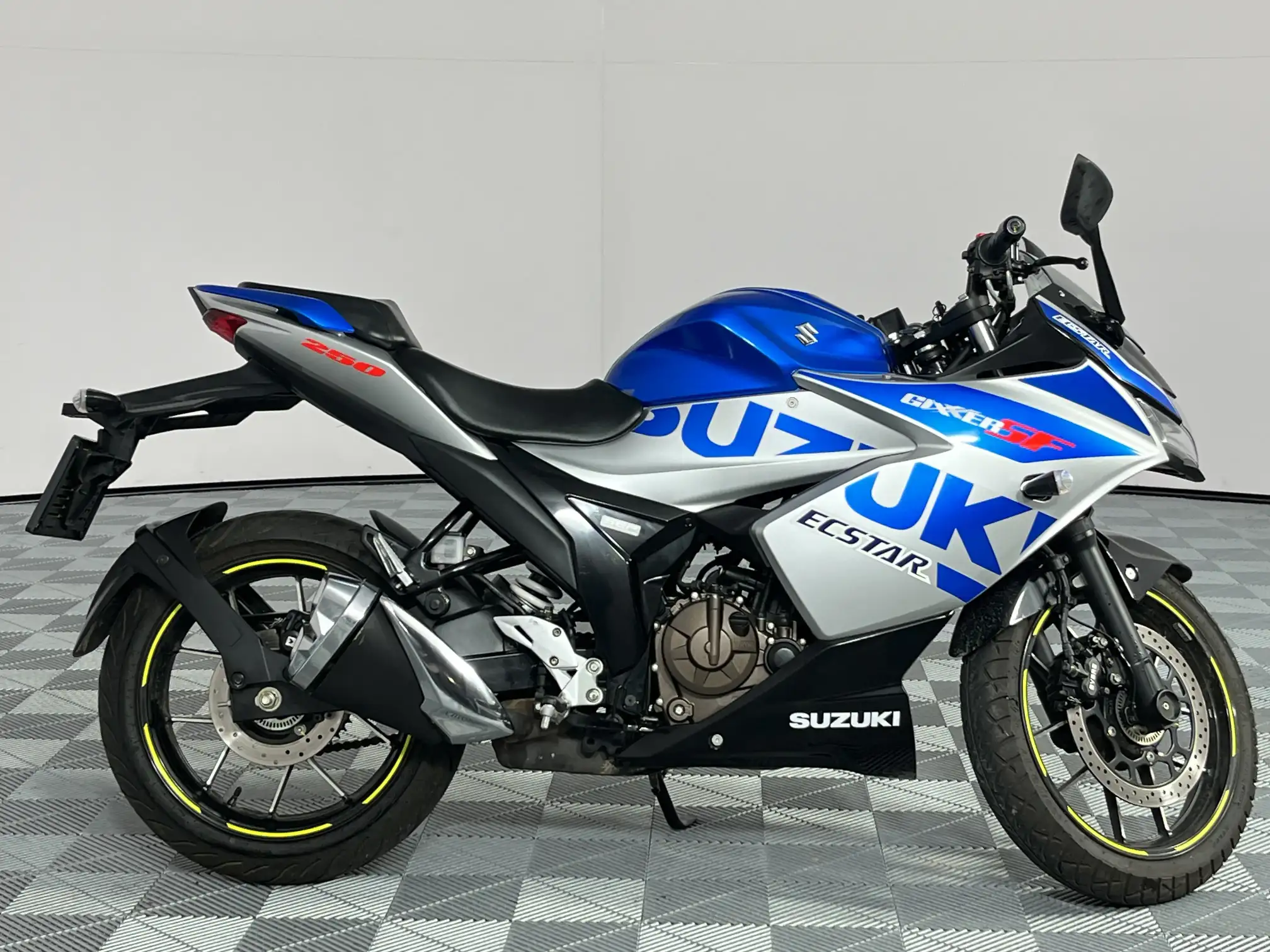 2025 Suzuki GSX