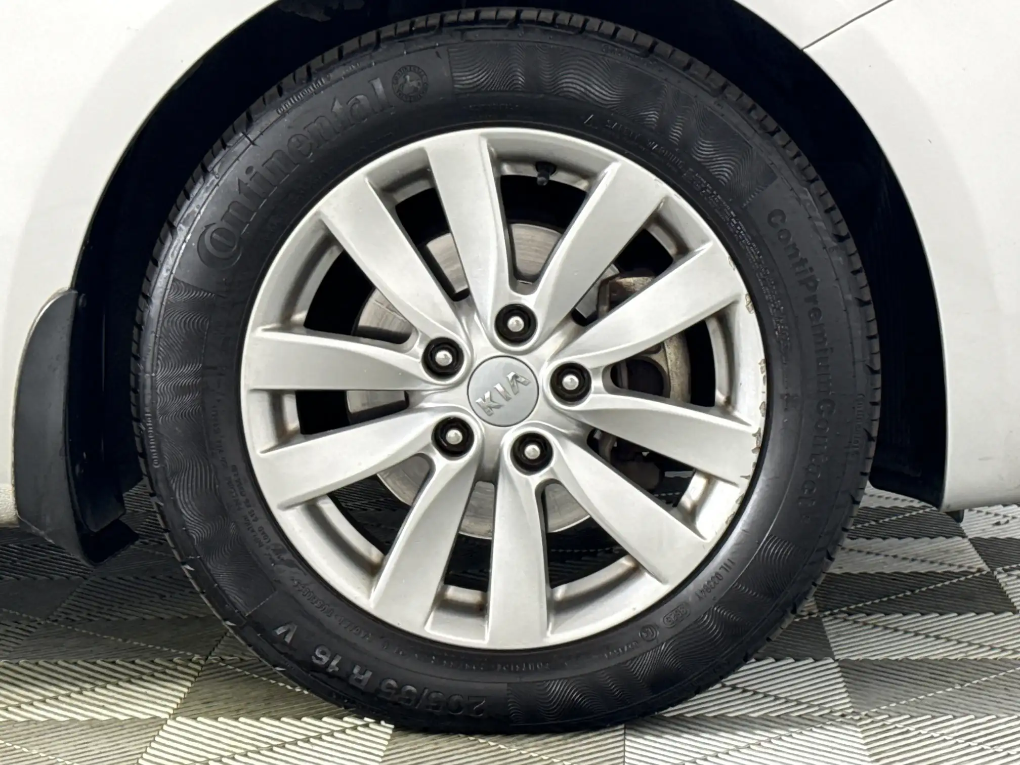 KIA Cerato