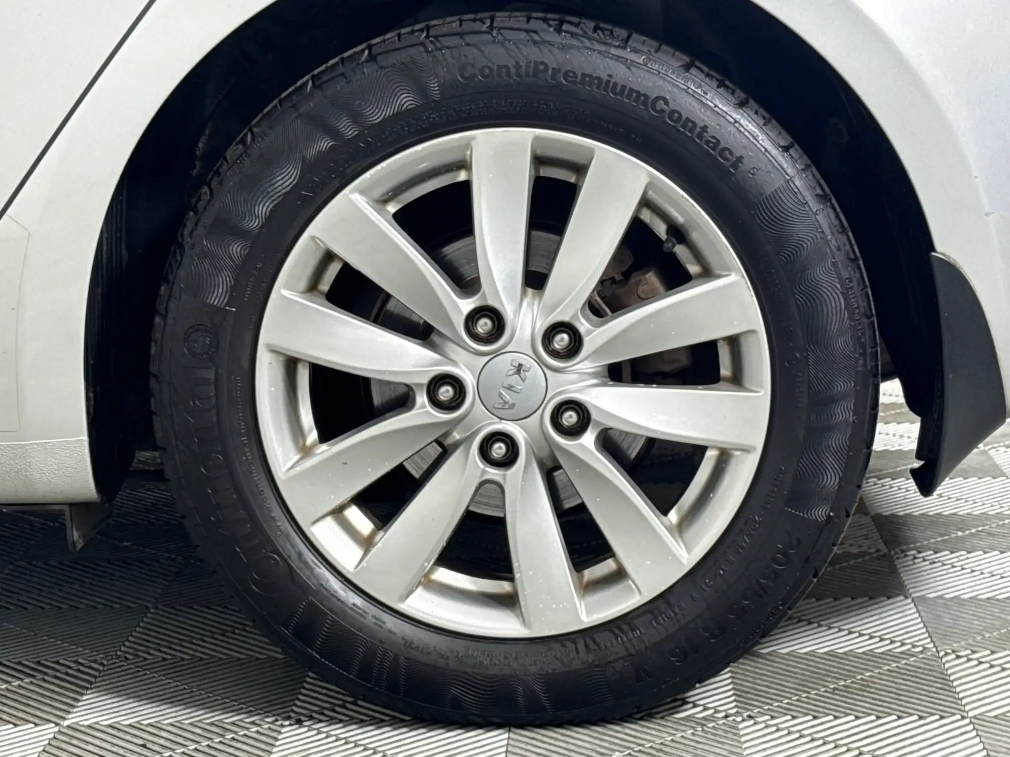 KIA Cerato