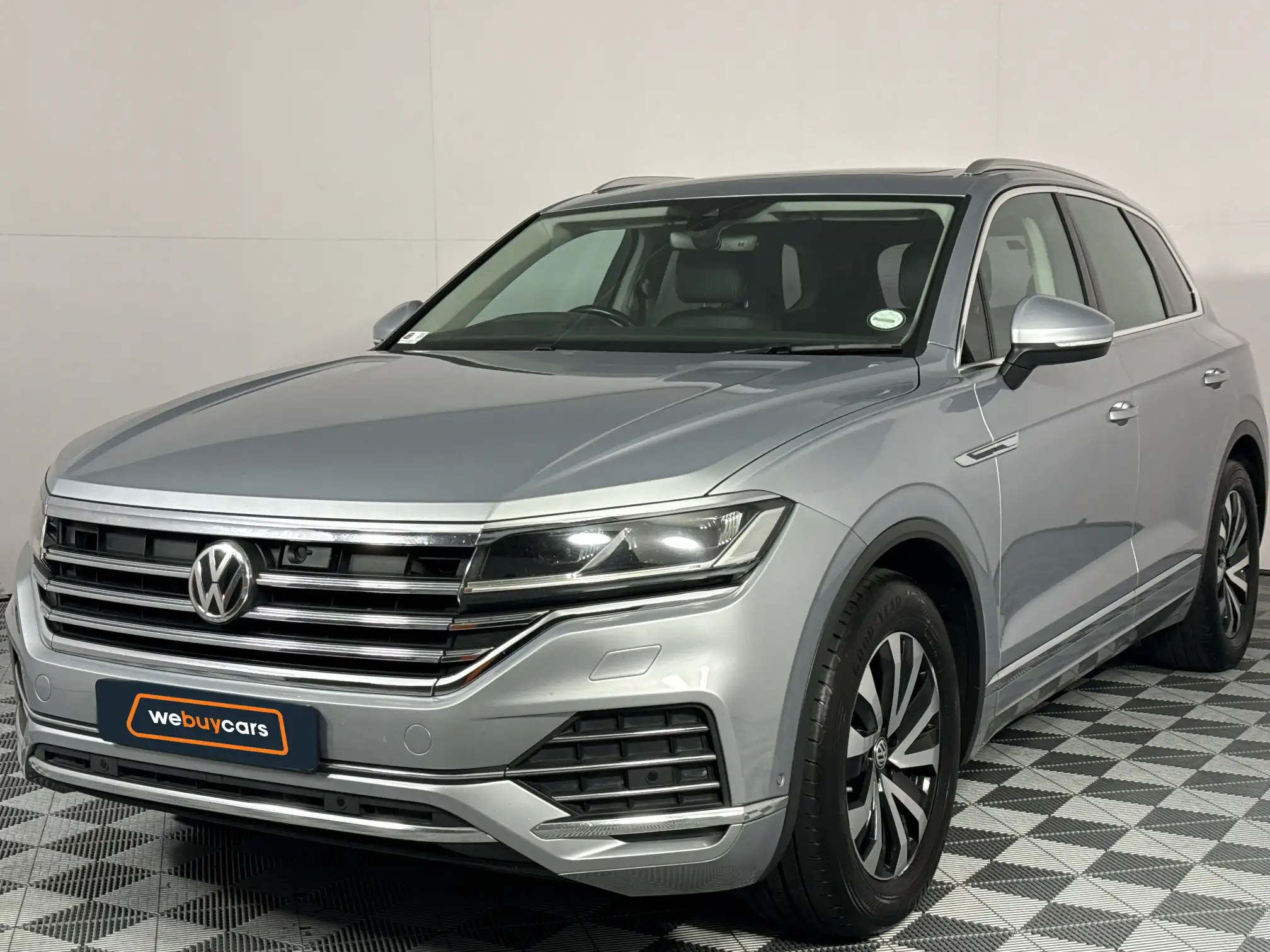 2019 Volkswagen Touareg
