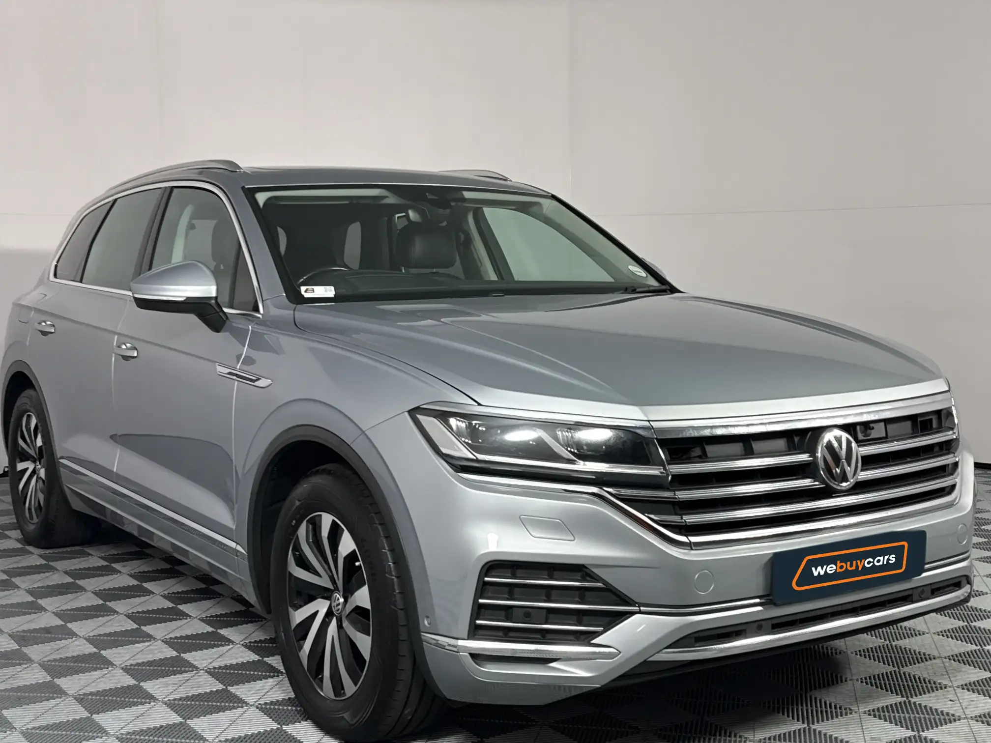 Volkswagen Touareg