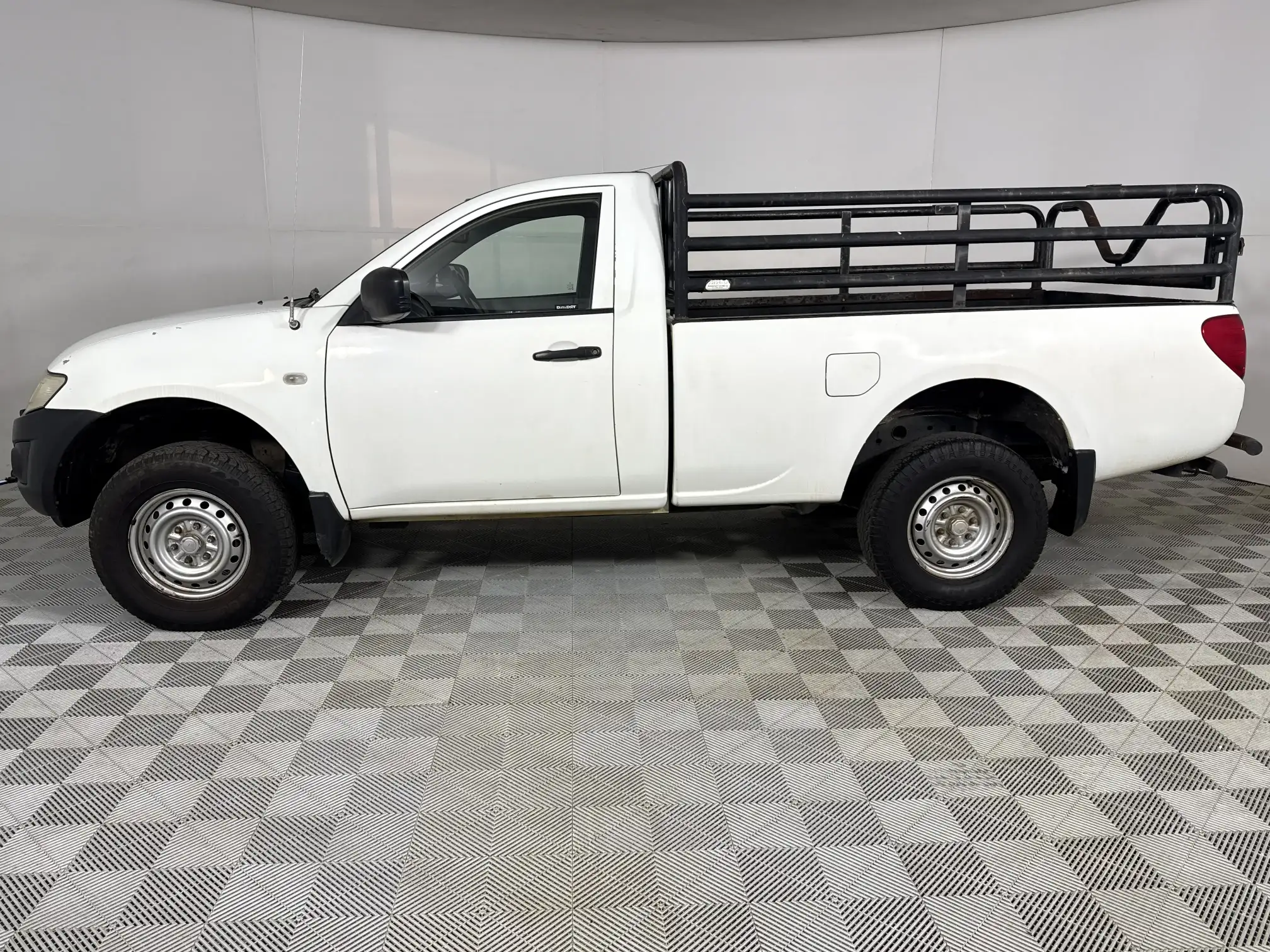 Mitsubishi Triton