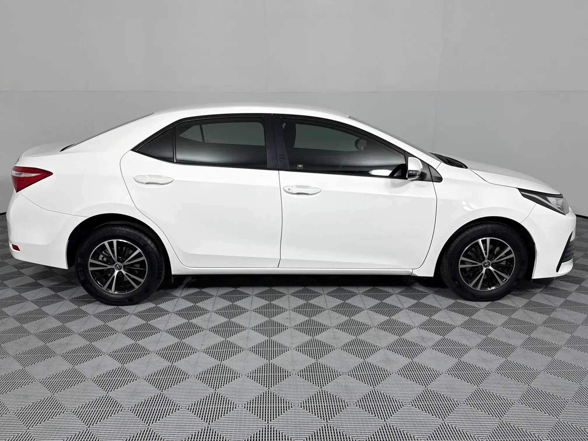 Toyota Corolla Quest