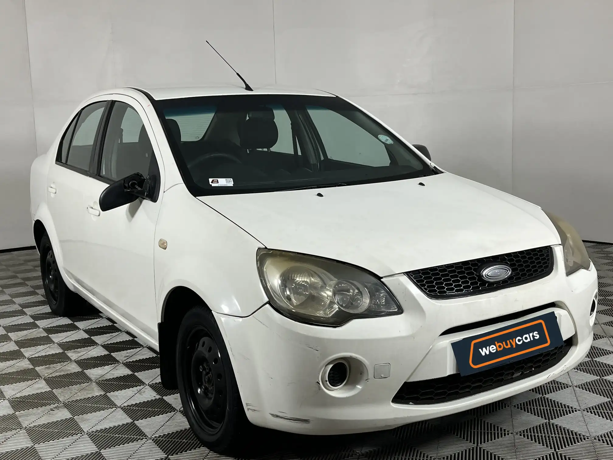 Ford Ikon