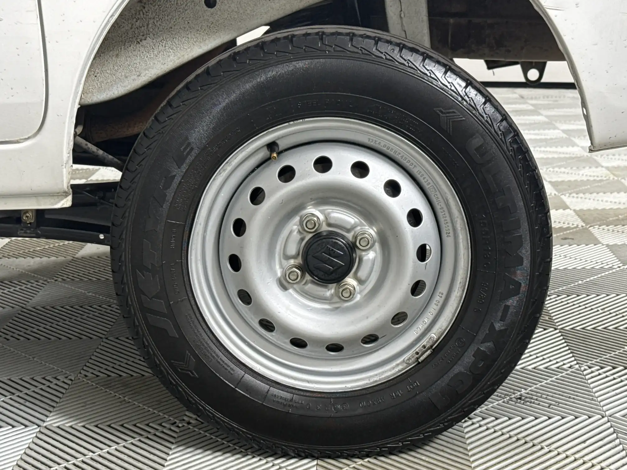 Suzuki Eeco