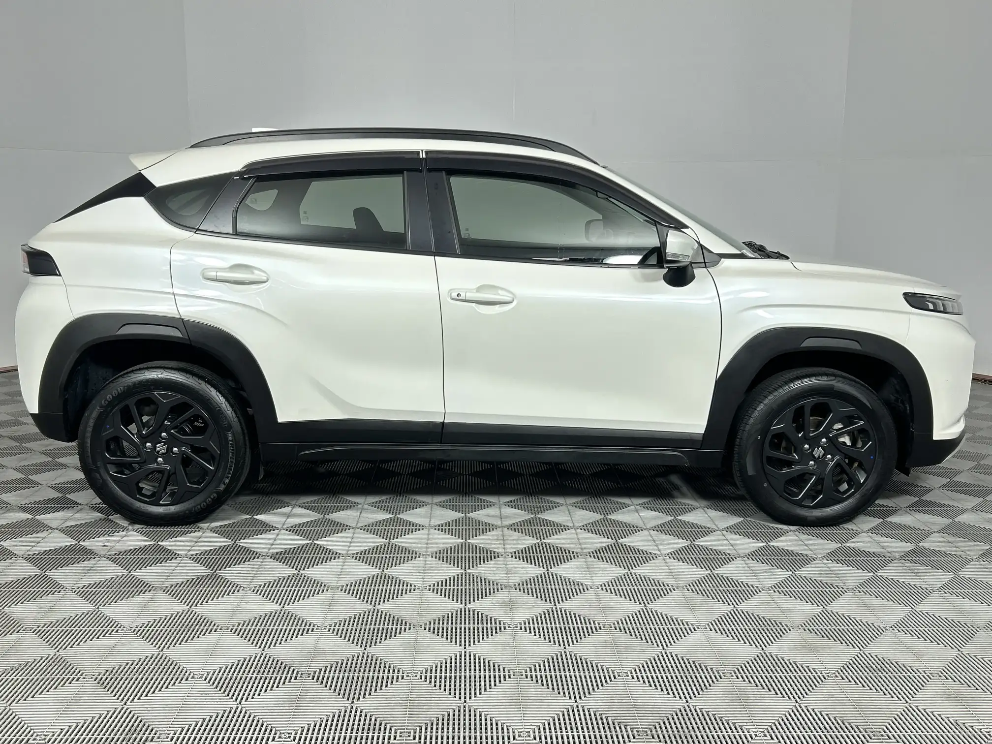 Suzuki Fronx
