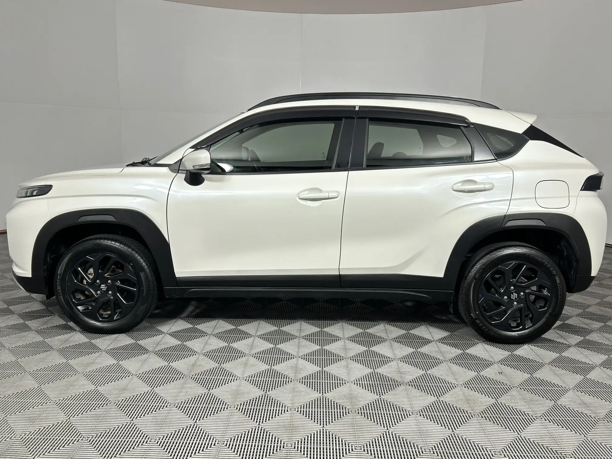 Suzuki Fronx