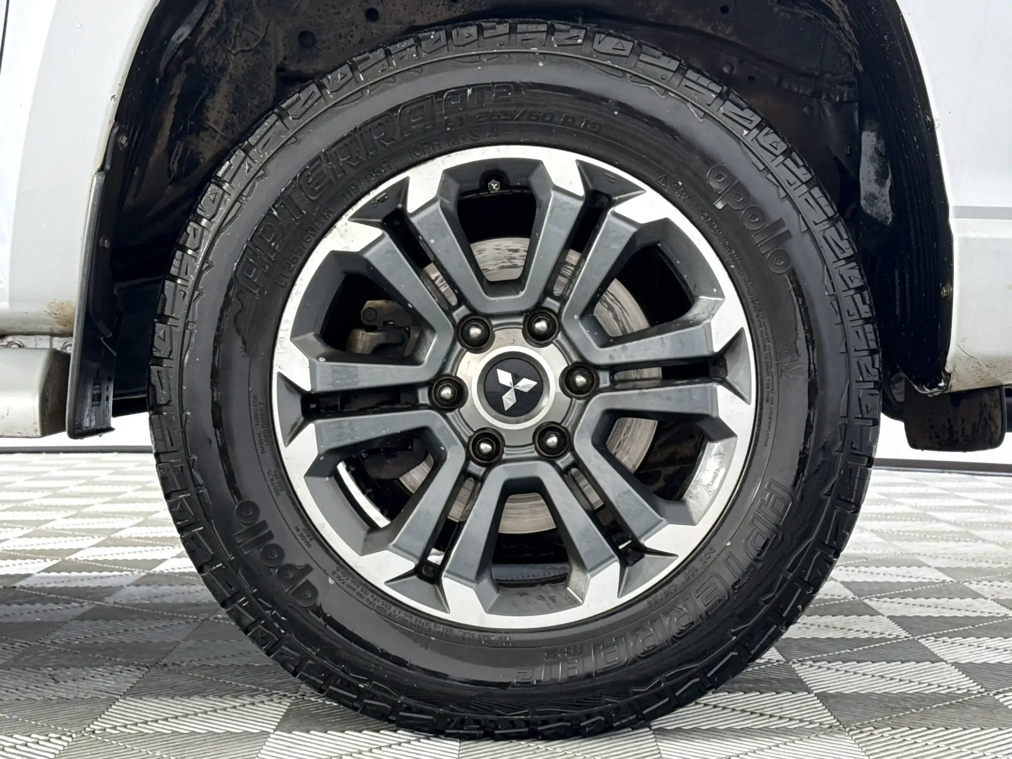 Mitsubishi Triton