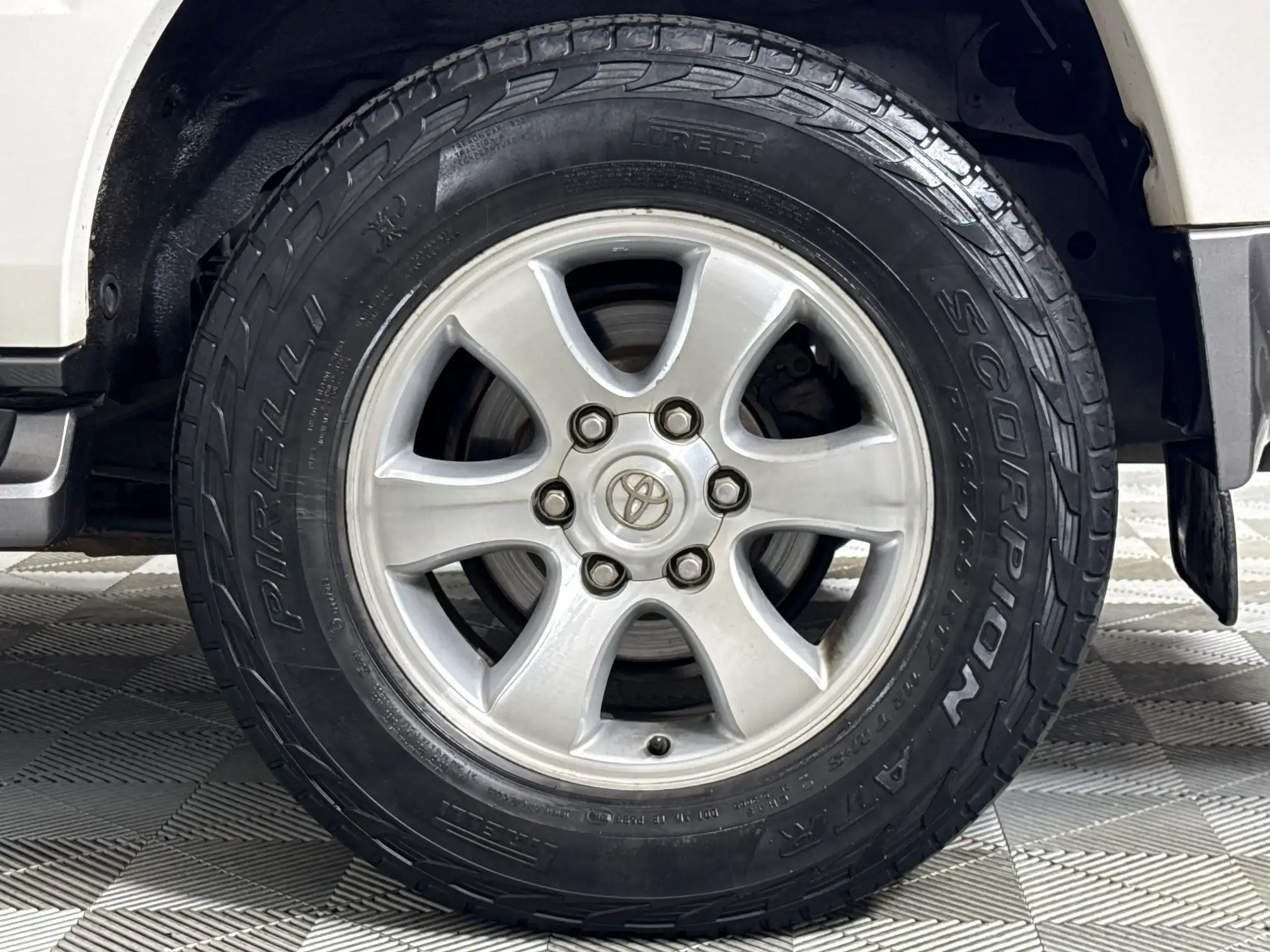 Toyota Prado