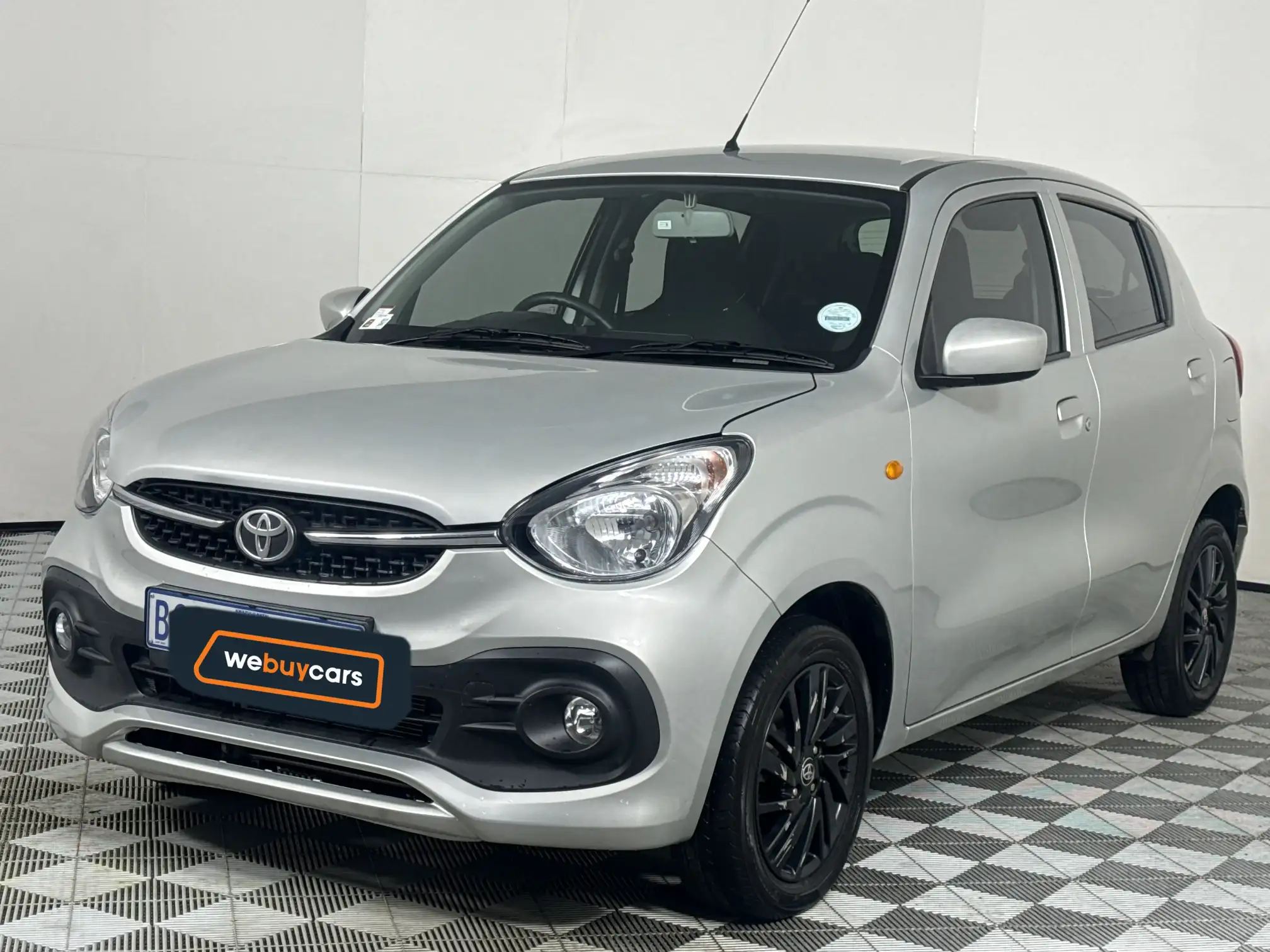 2024 Toyota Vitz