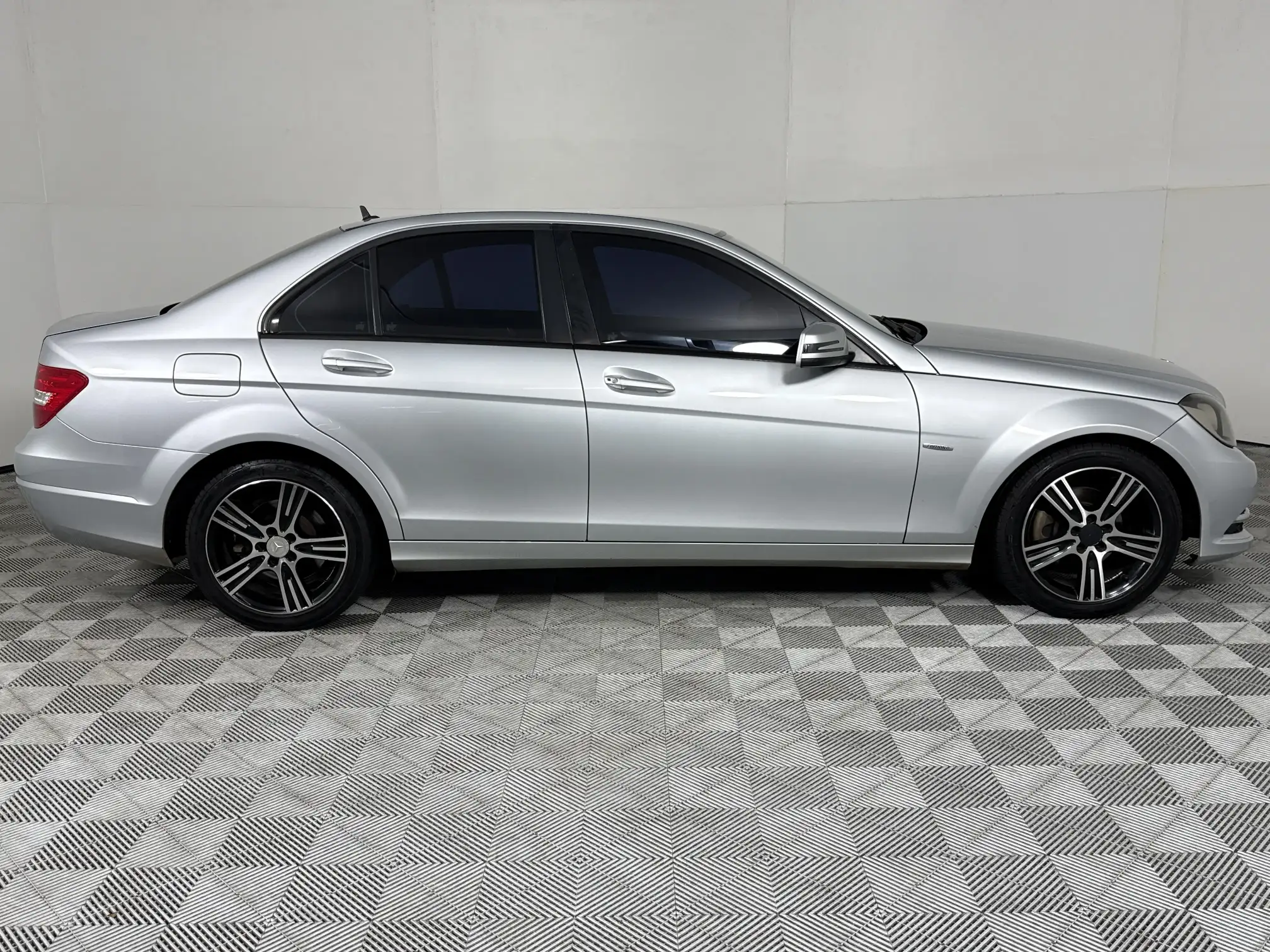 Mercedes-Benz C Class Sedan