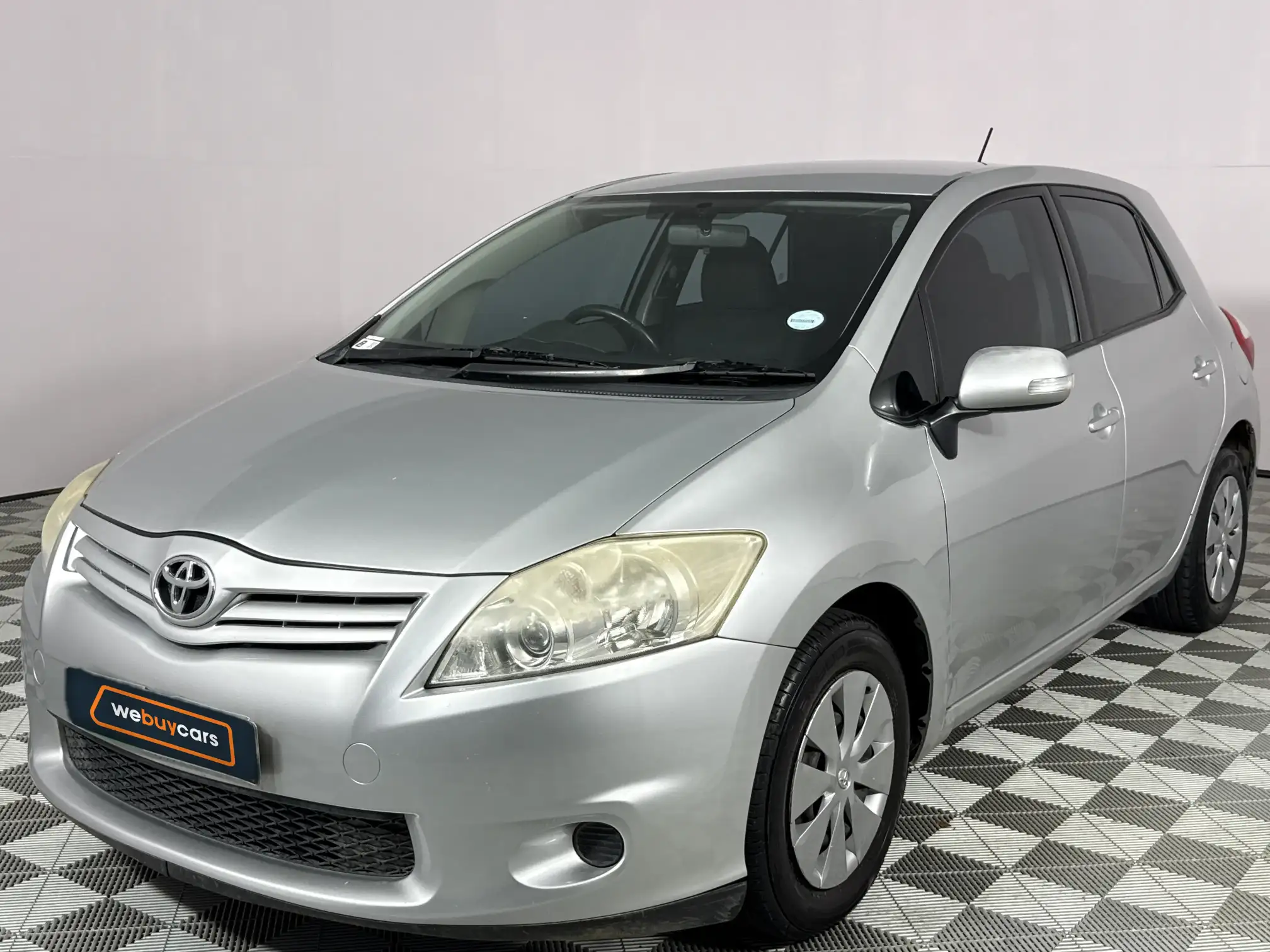 2012 Toyota Auris