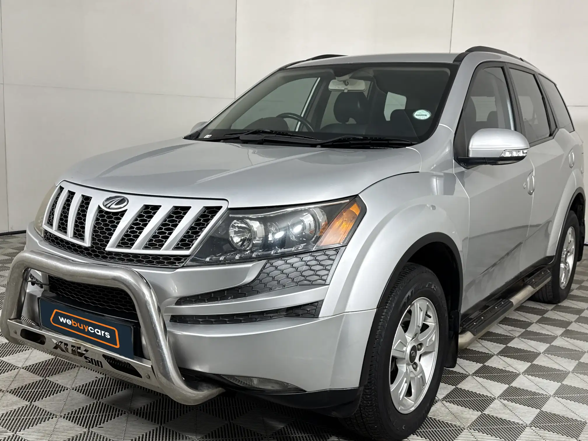 2015 Mahindra XUV