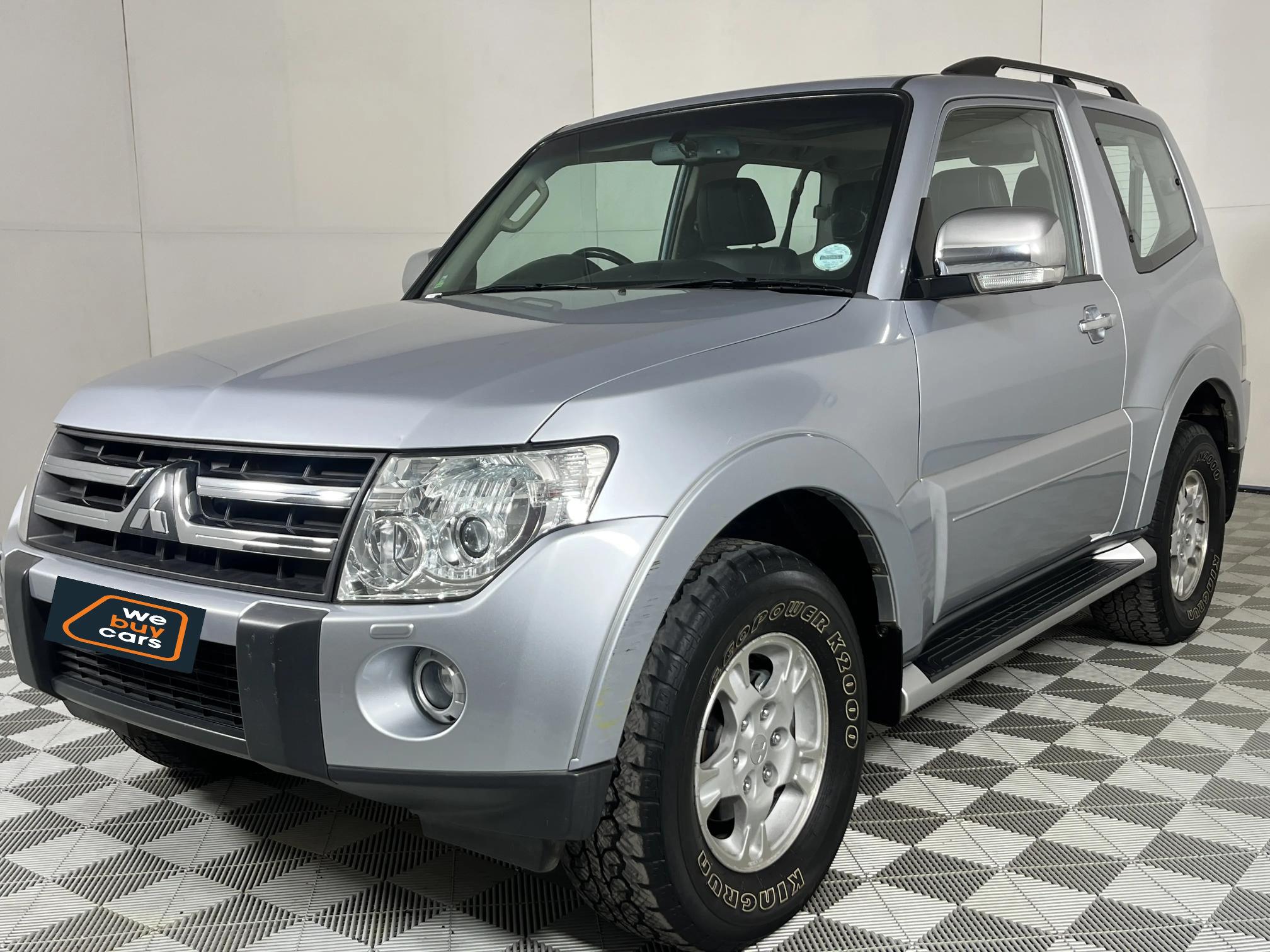 Mitsubishi Pajero 3.2 Di-Dc (121 kW) GLS SWB Auto