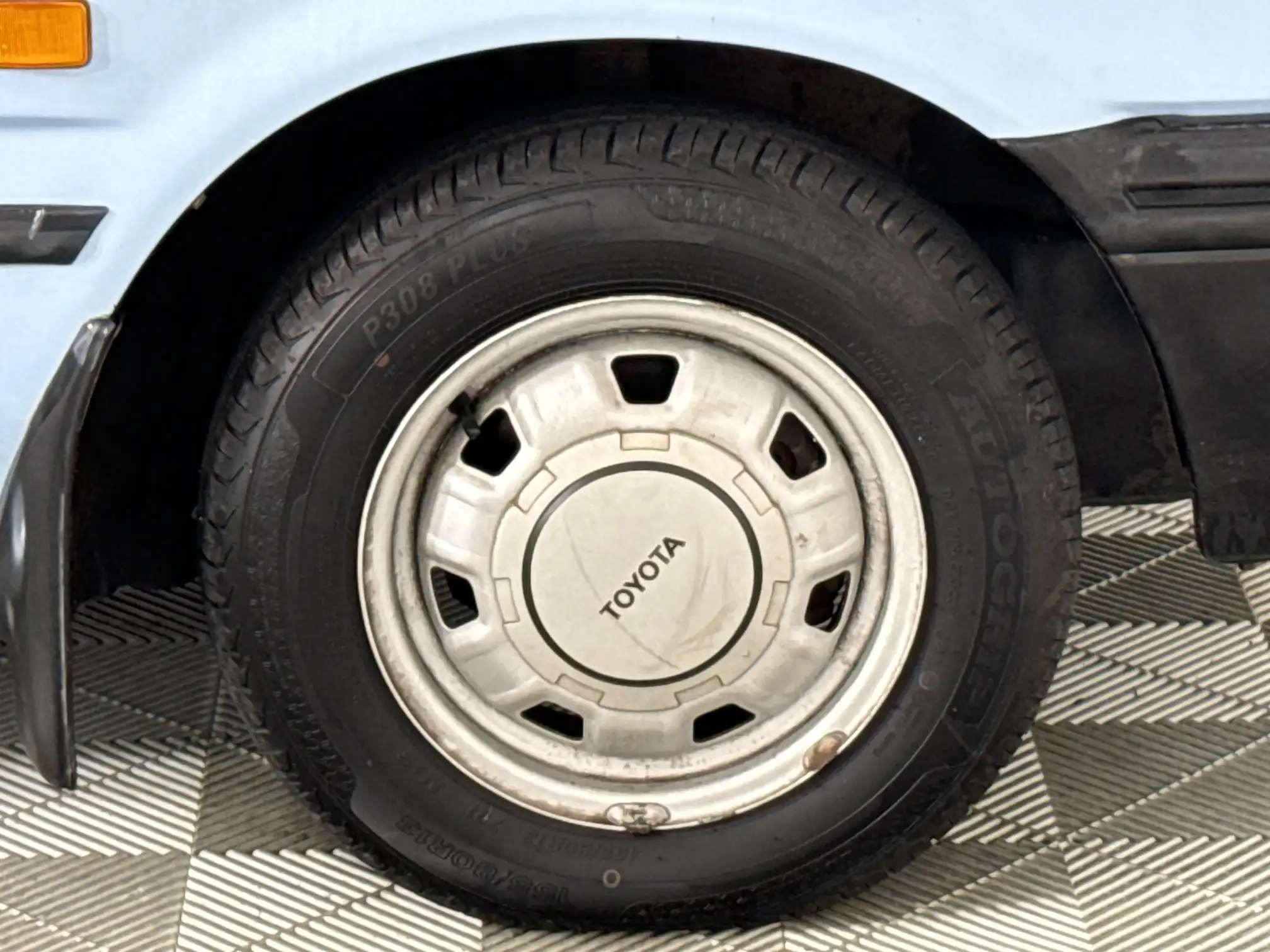 Toyota Conquest