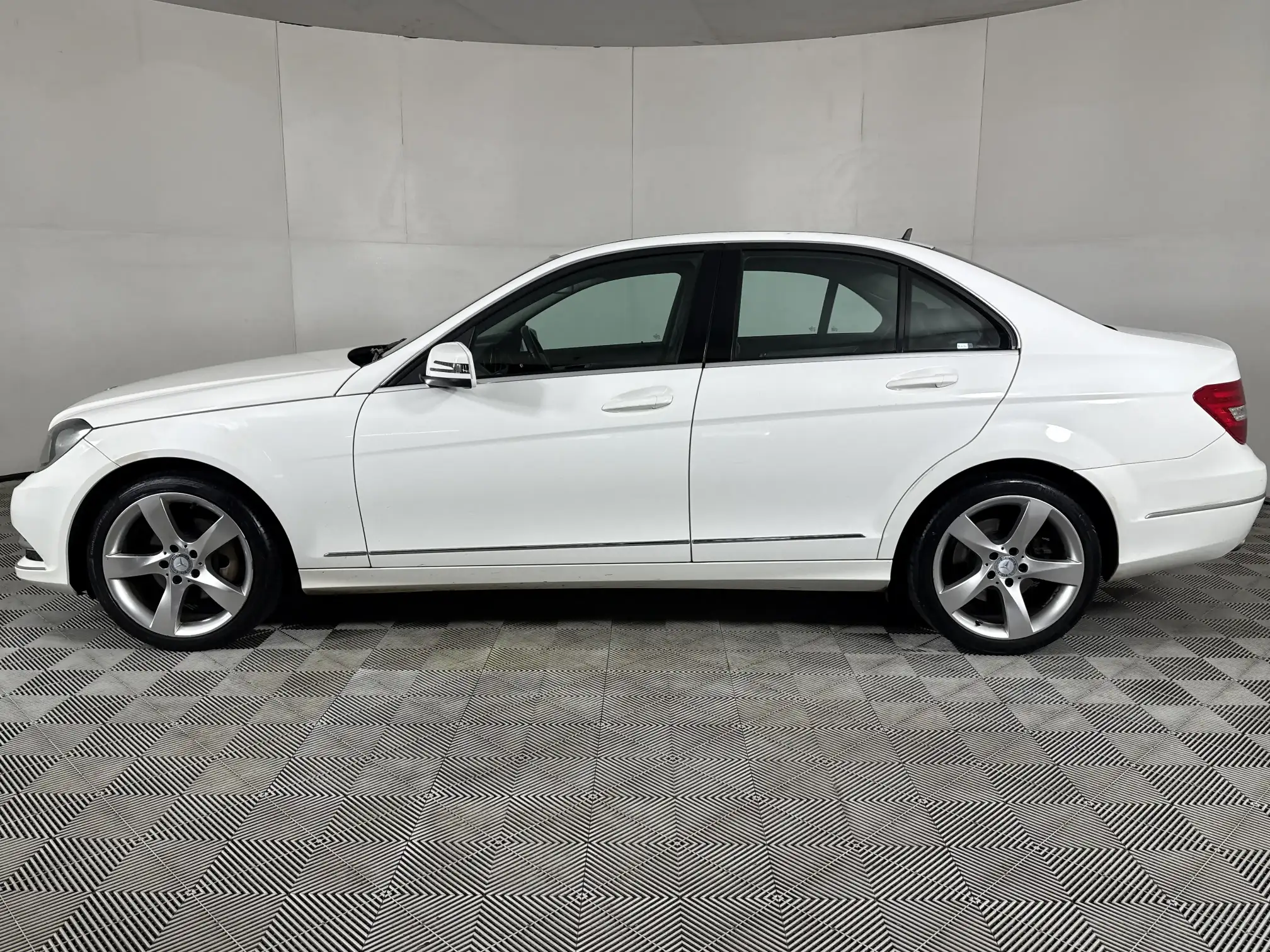 Mercedes-Benz C Class Sedan