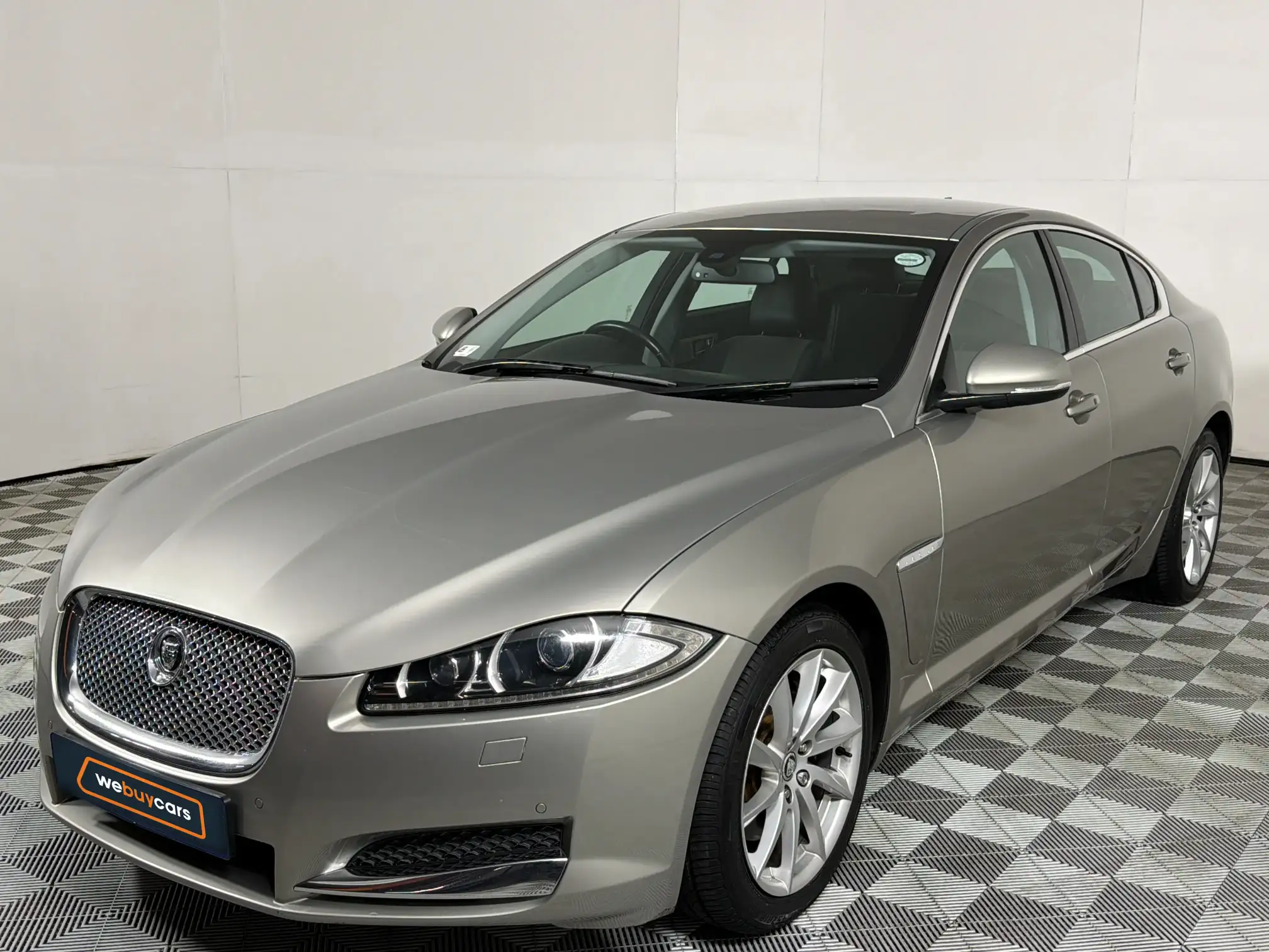 2013 Jaguar XF