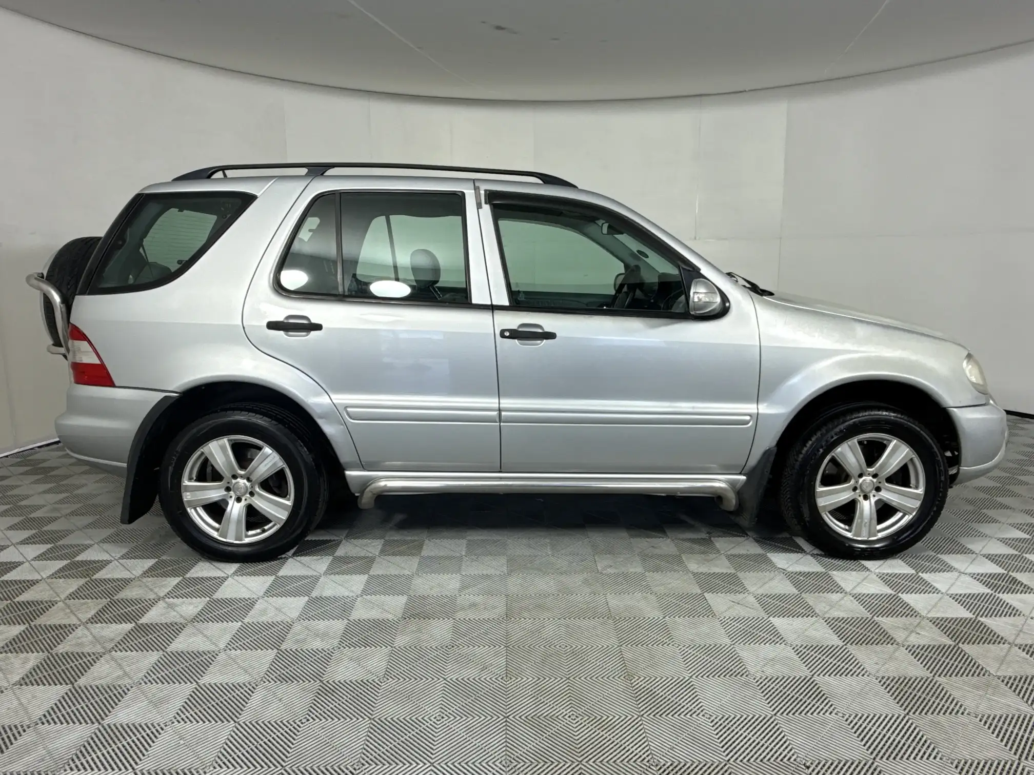 Mercedes-Benz M Class