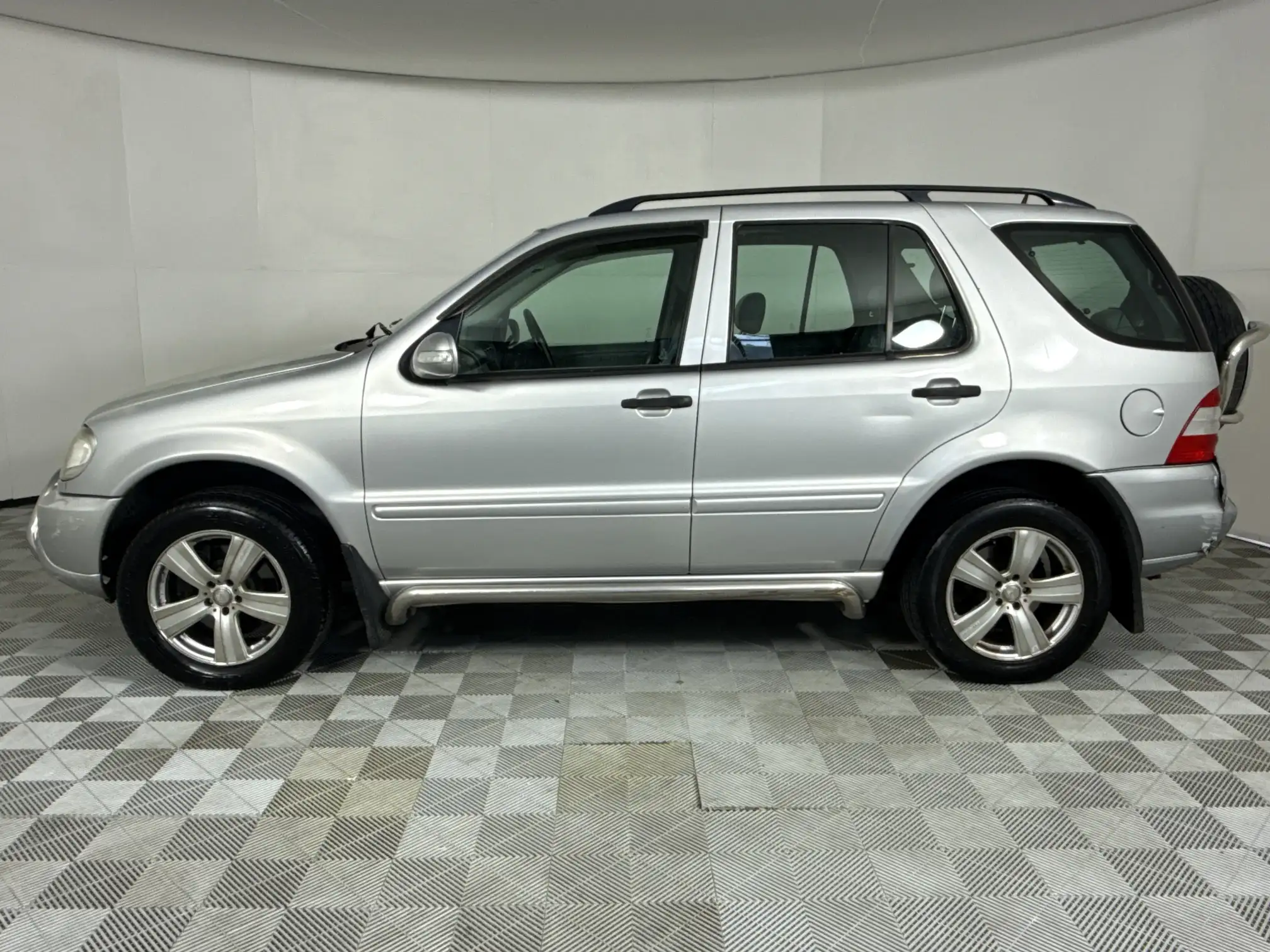 Mercedes-Benz M Class