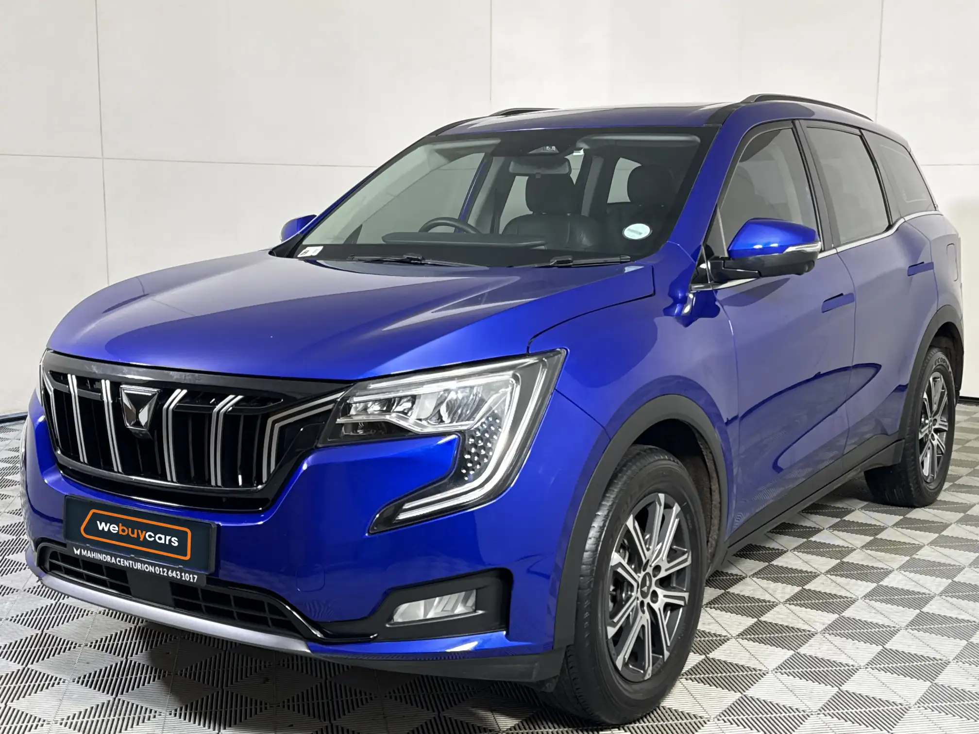 2025 Mahindra XUV 700