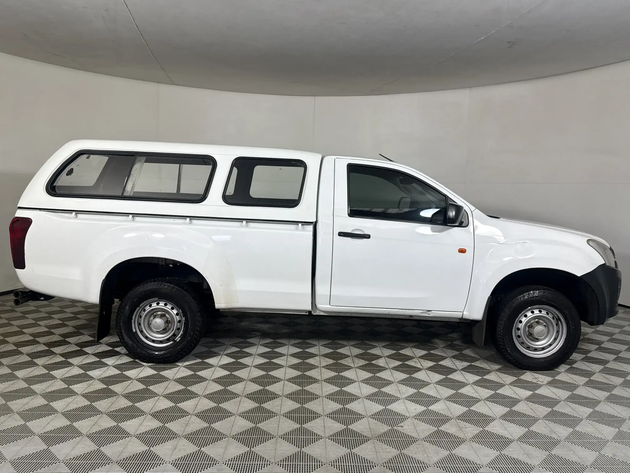 Isuzu KB