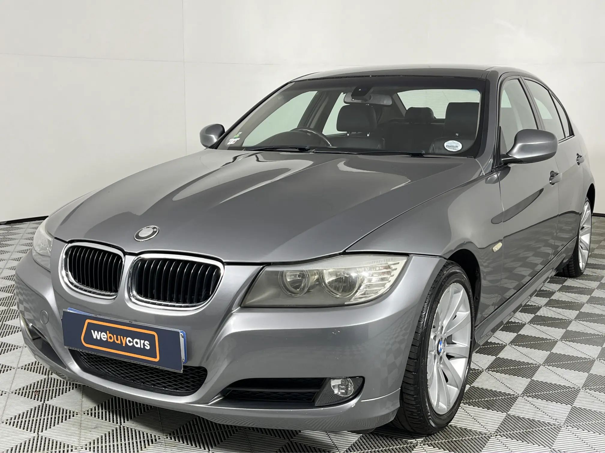 2010 BMW 3 Series 320i Auto (E90)