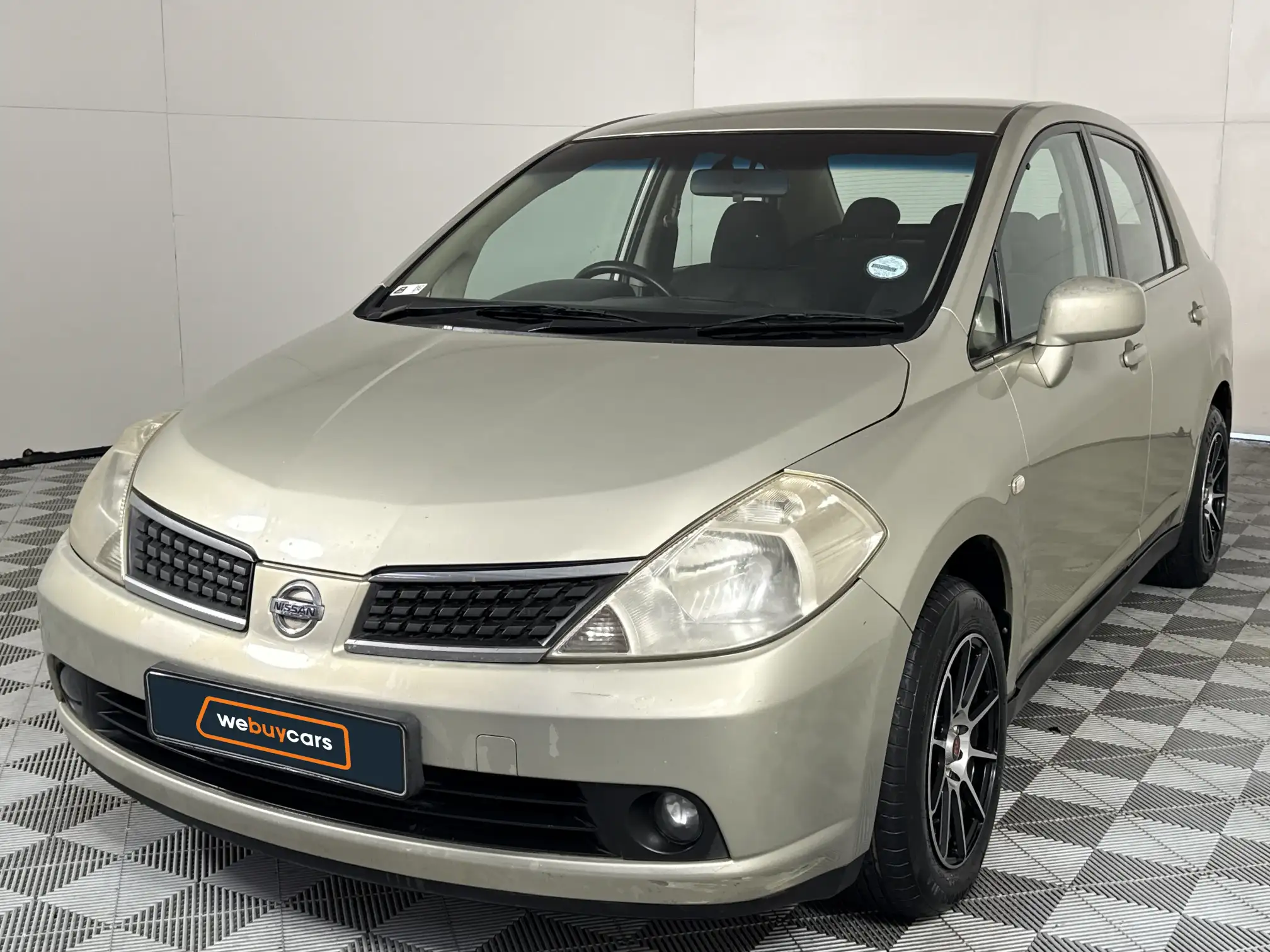 2006 Nissan Tiida
