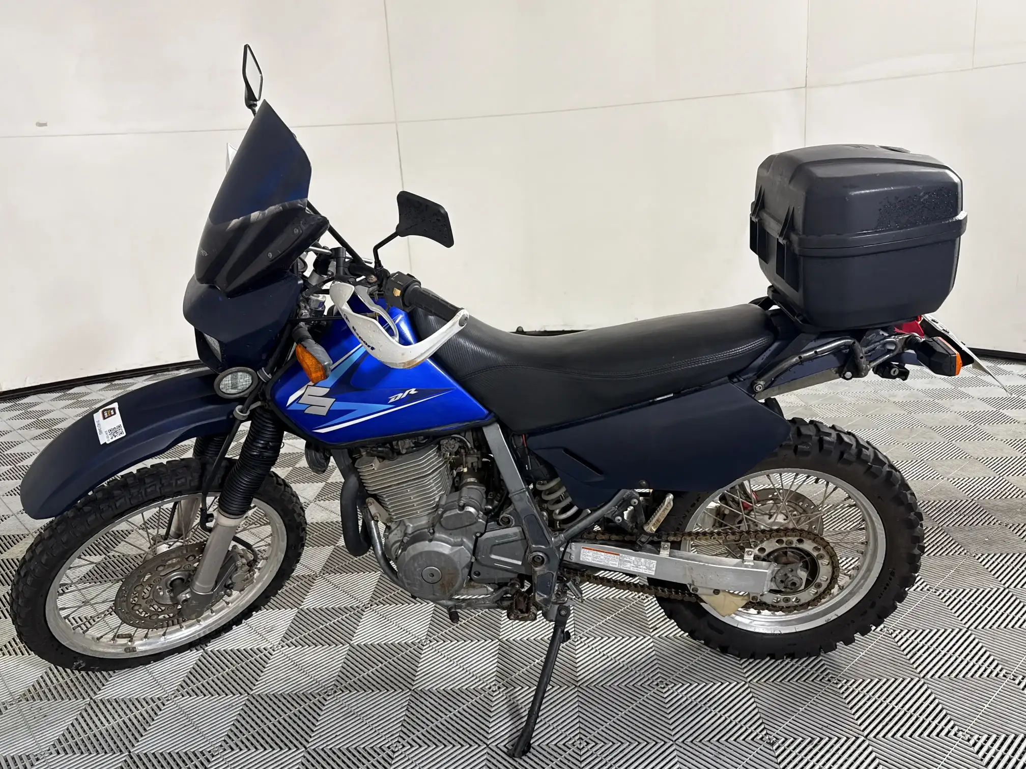 Suzuki DR