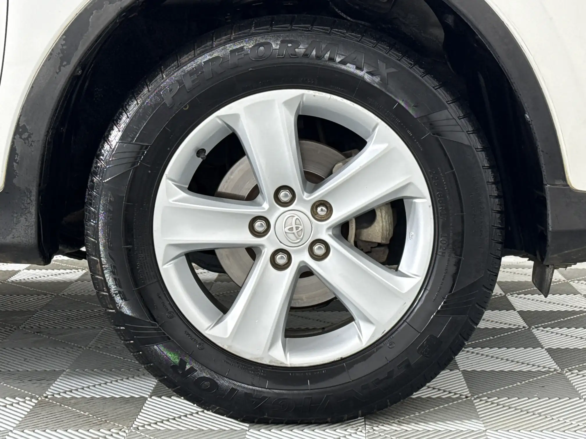 Toyota RAV 4