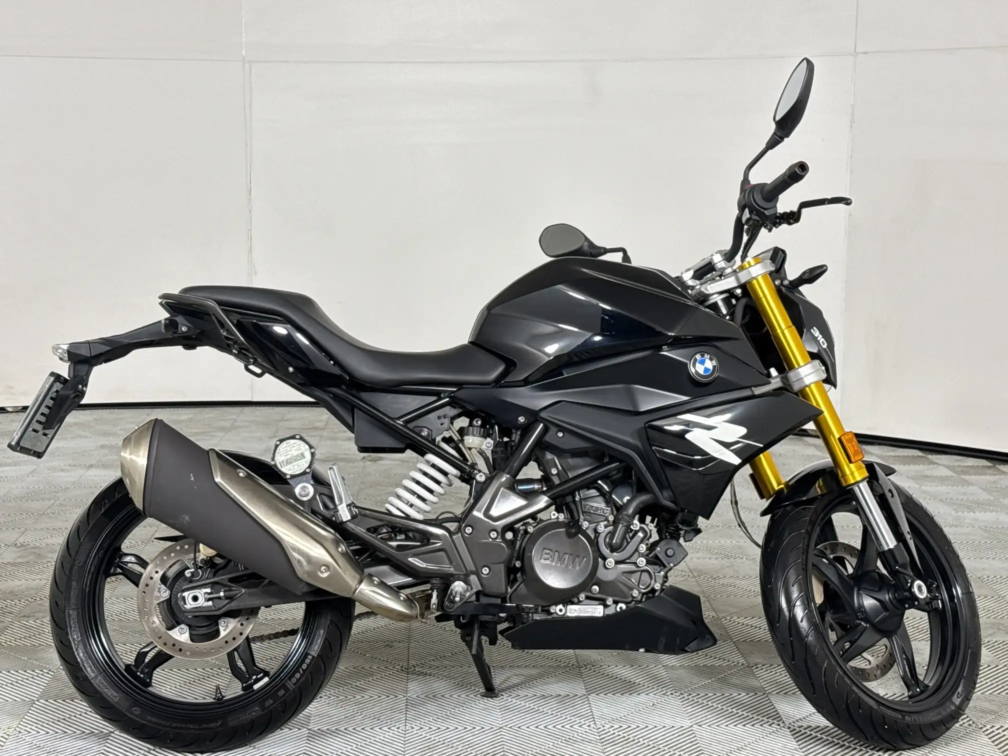 BMW C